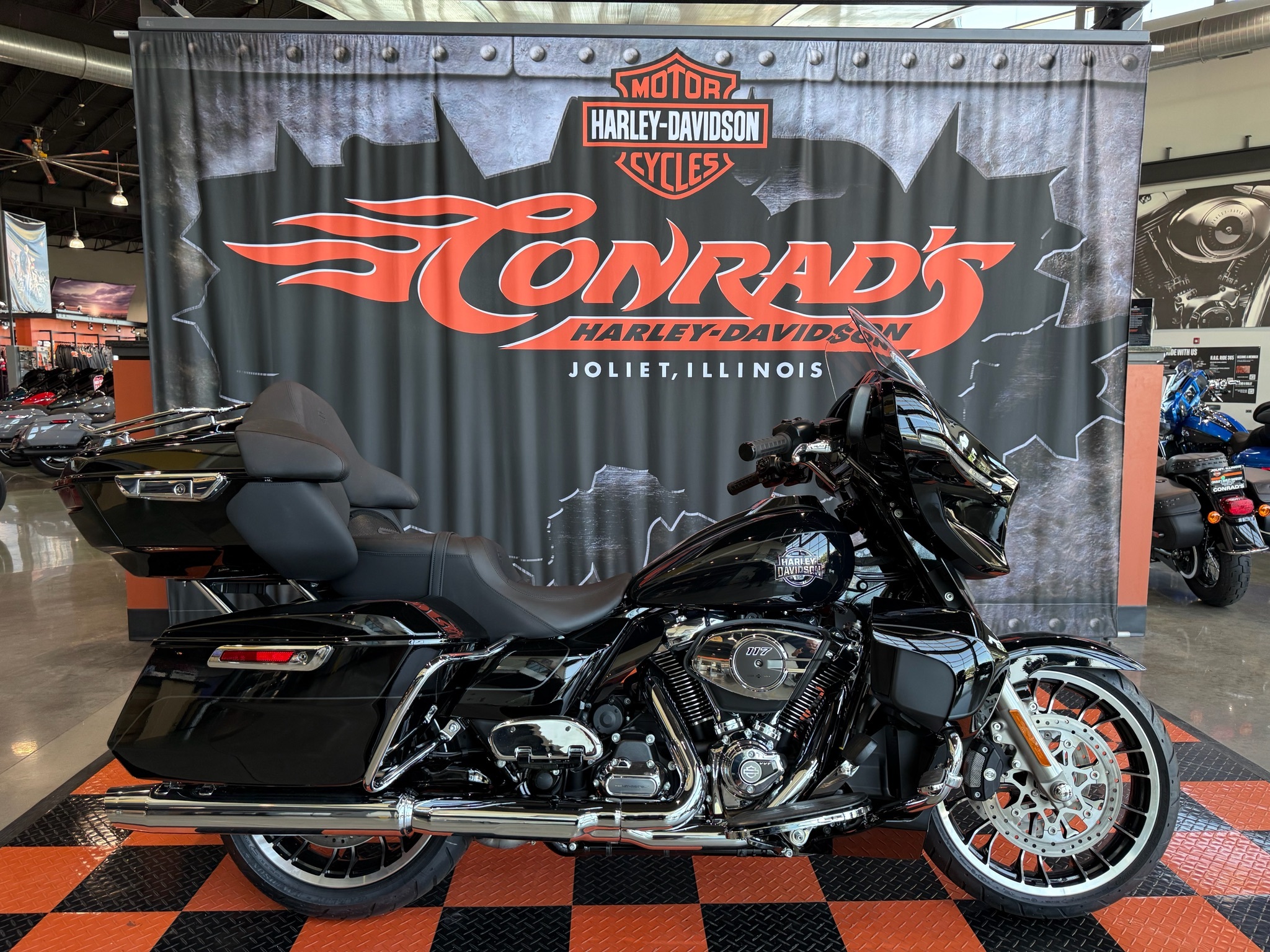 2026 Harley-Davidson Street Glide® Limited LIMITED in Shorewood, IL