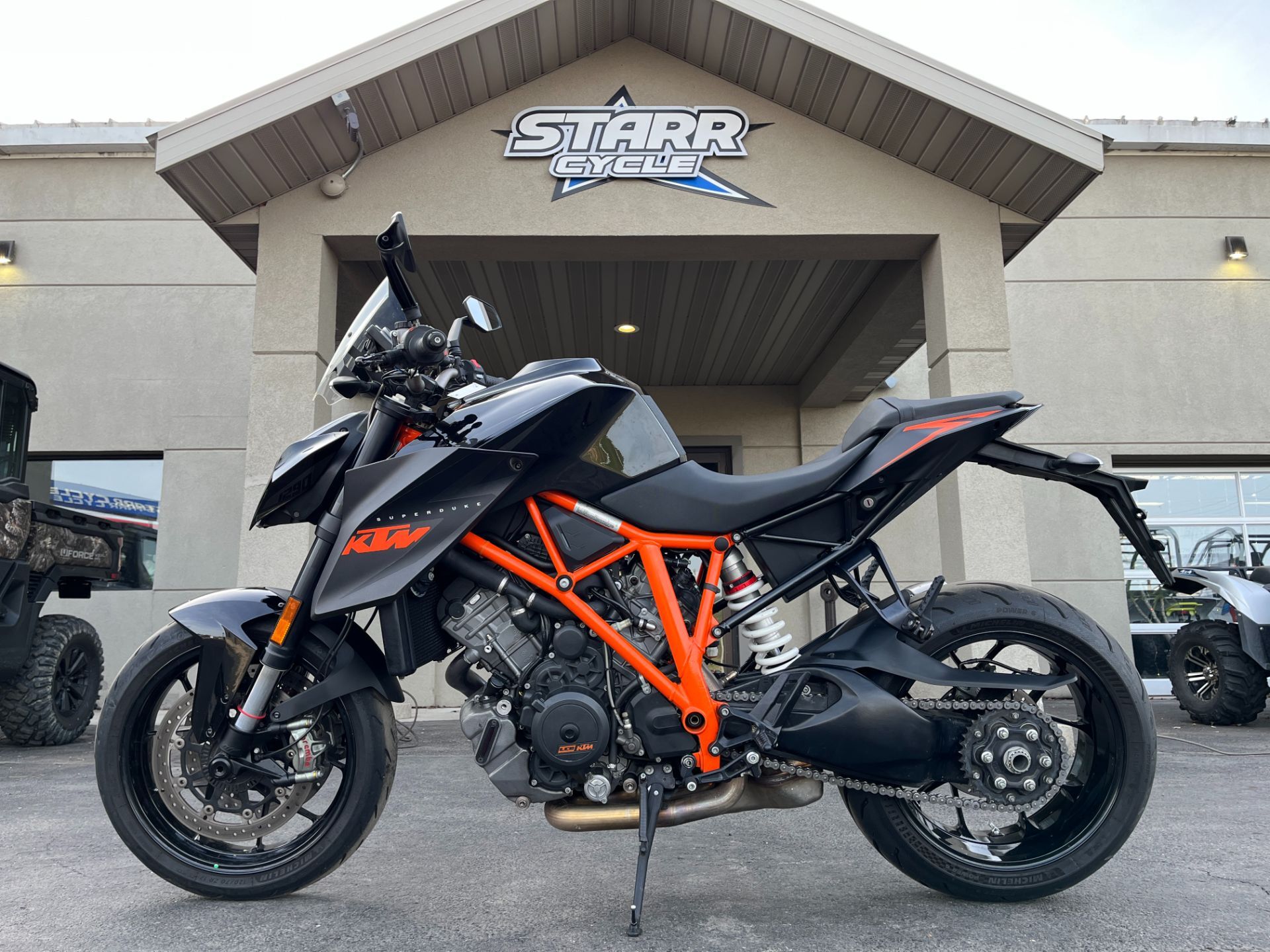 2014 KTM 1290 Super Duke R SUPER DUKE R in North Mankato, MN