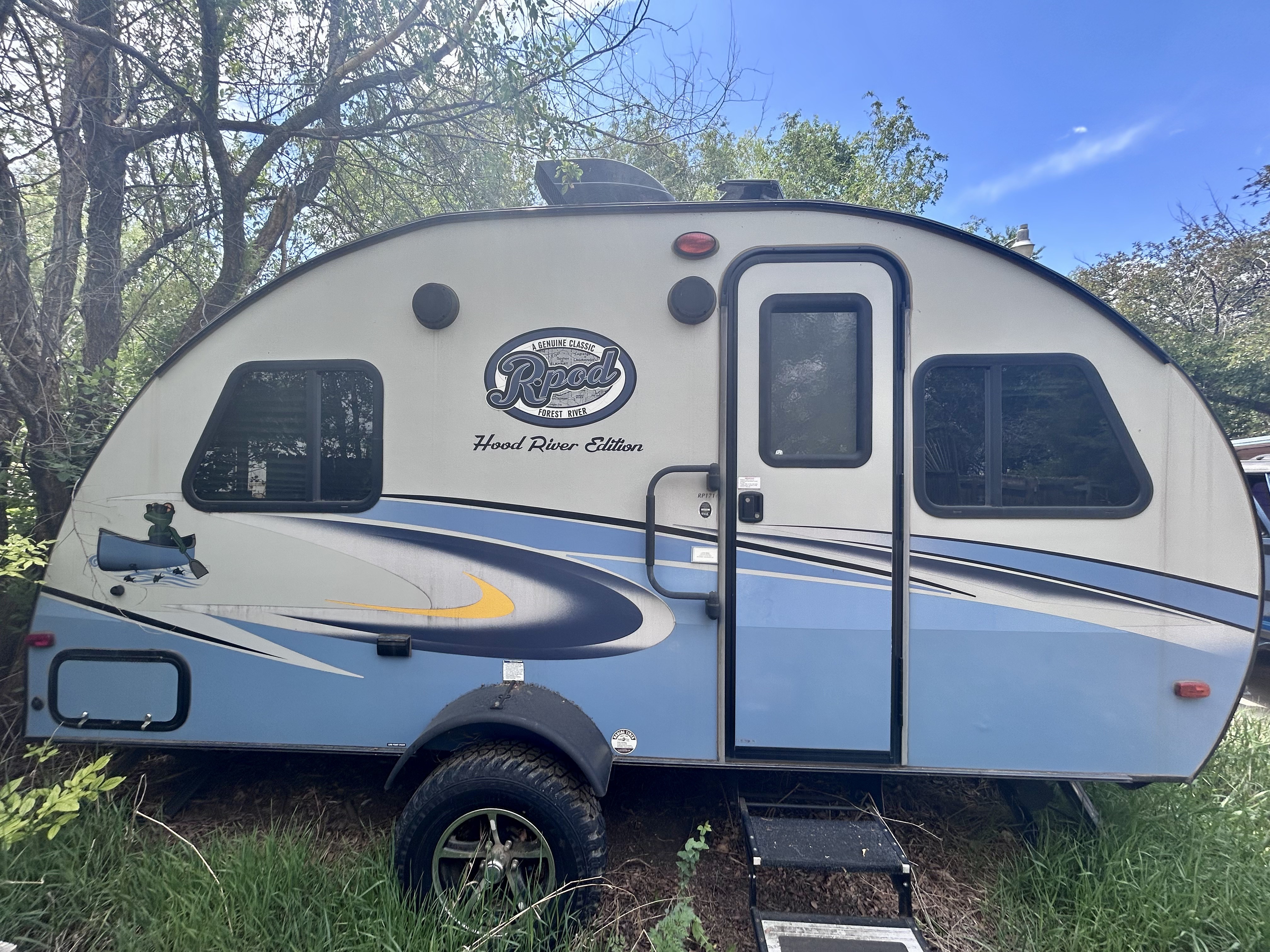 2017 Forest River R-POD HOOD RIVER 171C in longmont CO
