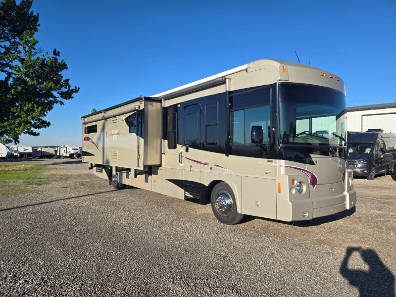 2008 Winnebago DESTINATION 39W in delta OH