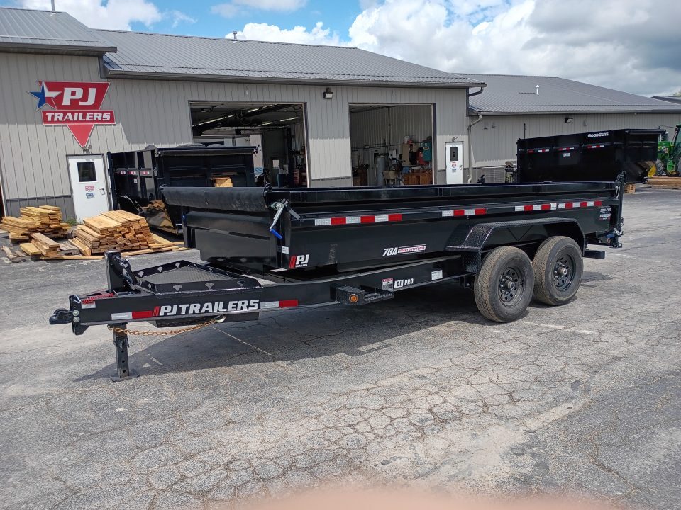 2026 PJ Trailers DL162 in Hilbert, WI