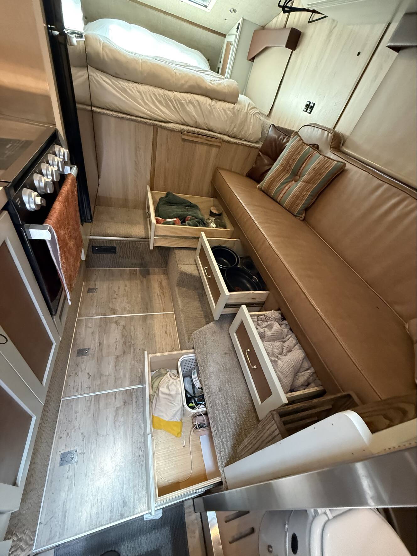 A photo of this 2021 Kingstar KRUZR 10