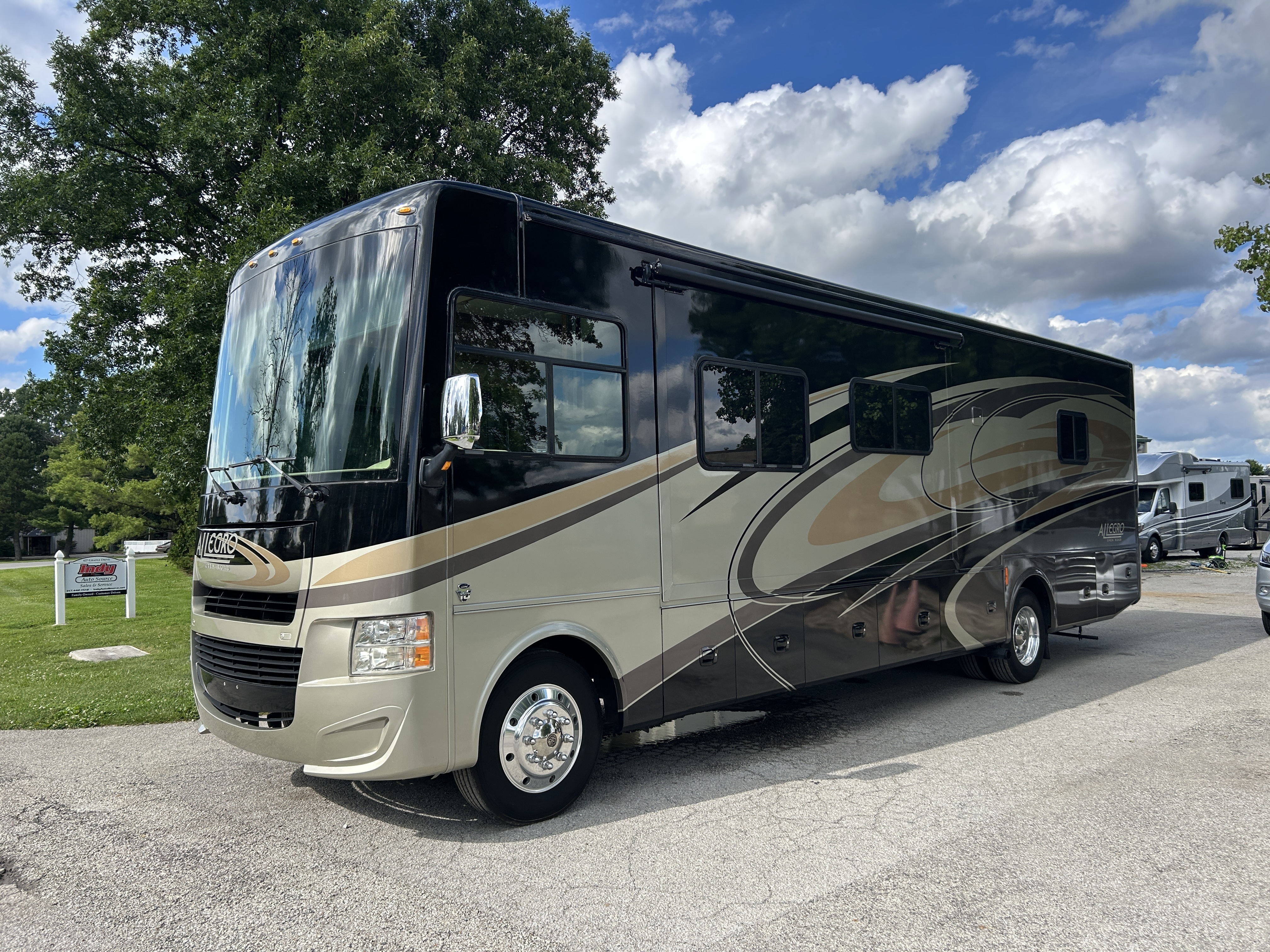2015 Tiffin Motorhomes ALLEGRO 34 TGA in carmel IN