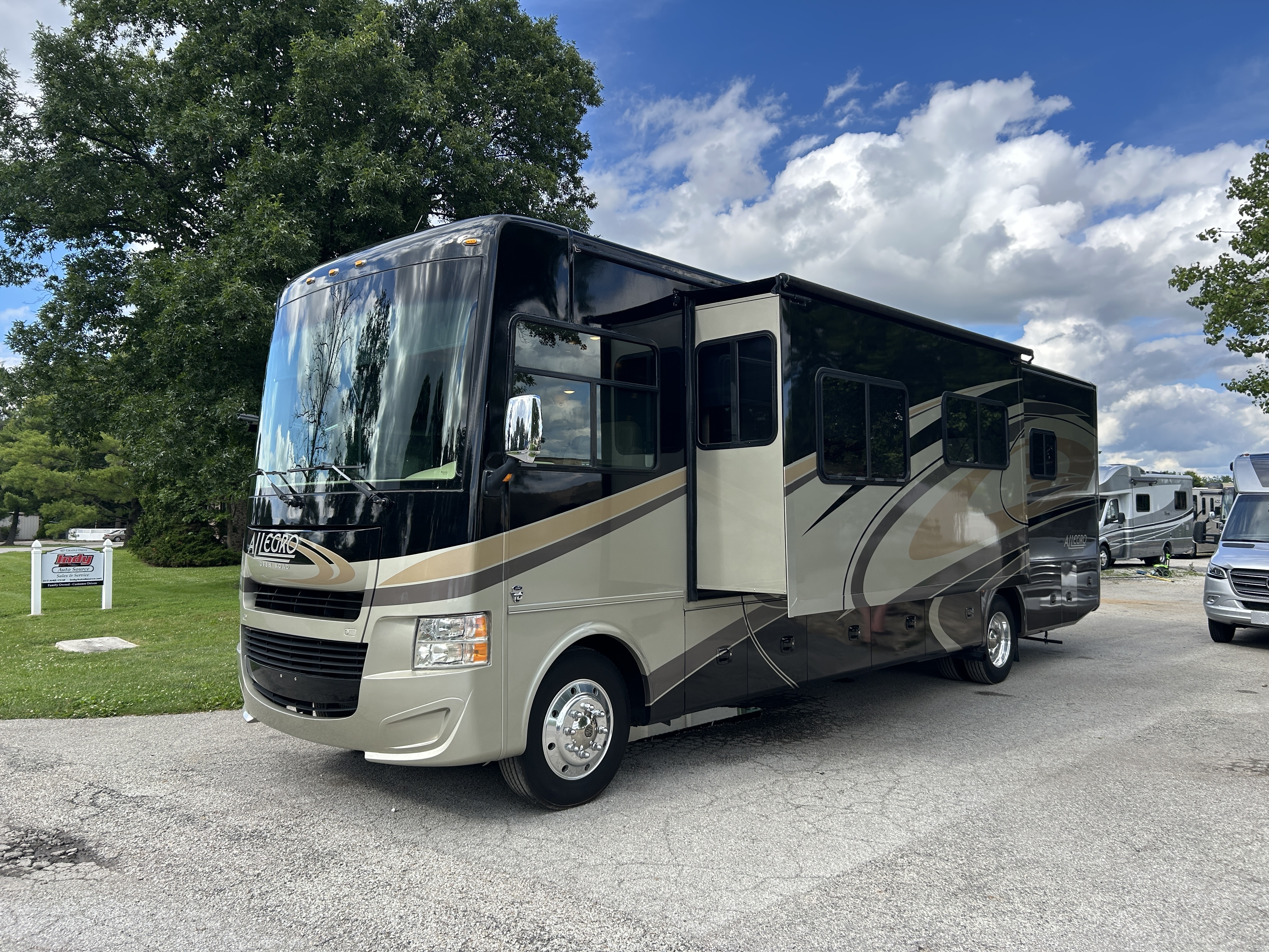 2015 Tiffin Motorhomes ALLEGRO 34 TGA in carmel IN