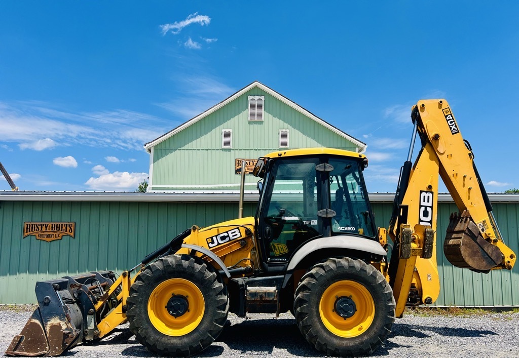 2014 JCB 4CX-15 BACKHOE LOADER in Chambersburg, PA