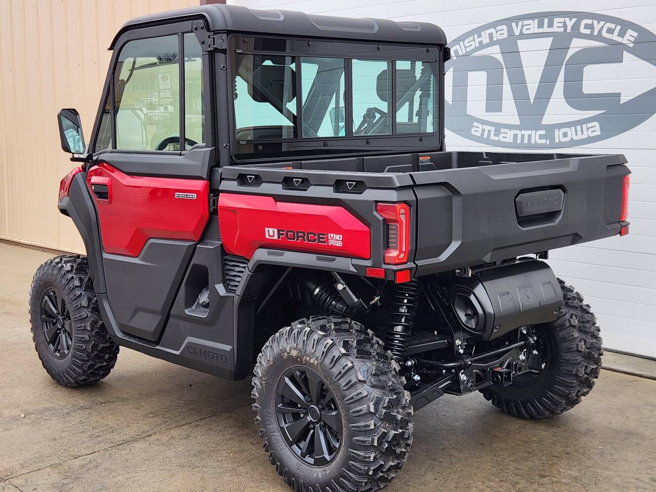 A photo of this 2026 CFMOTO UFORCE U10 Pro Highland