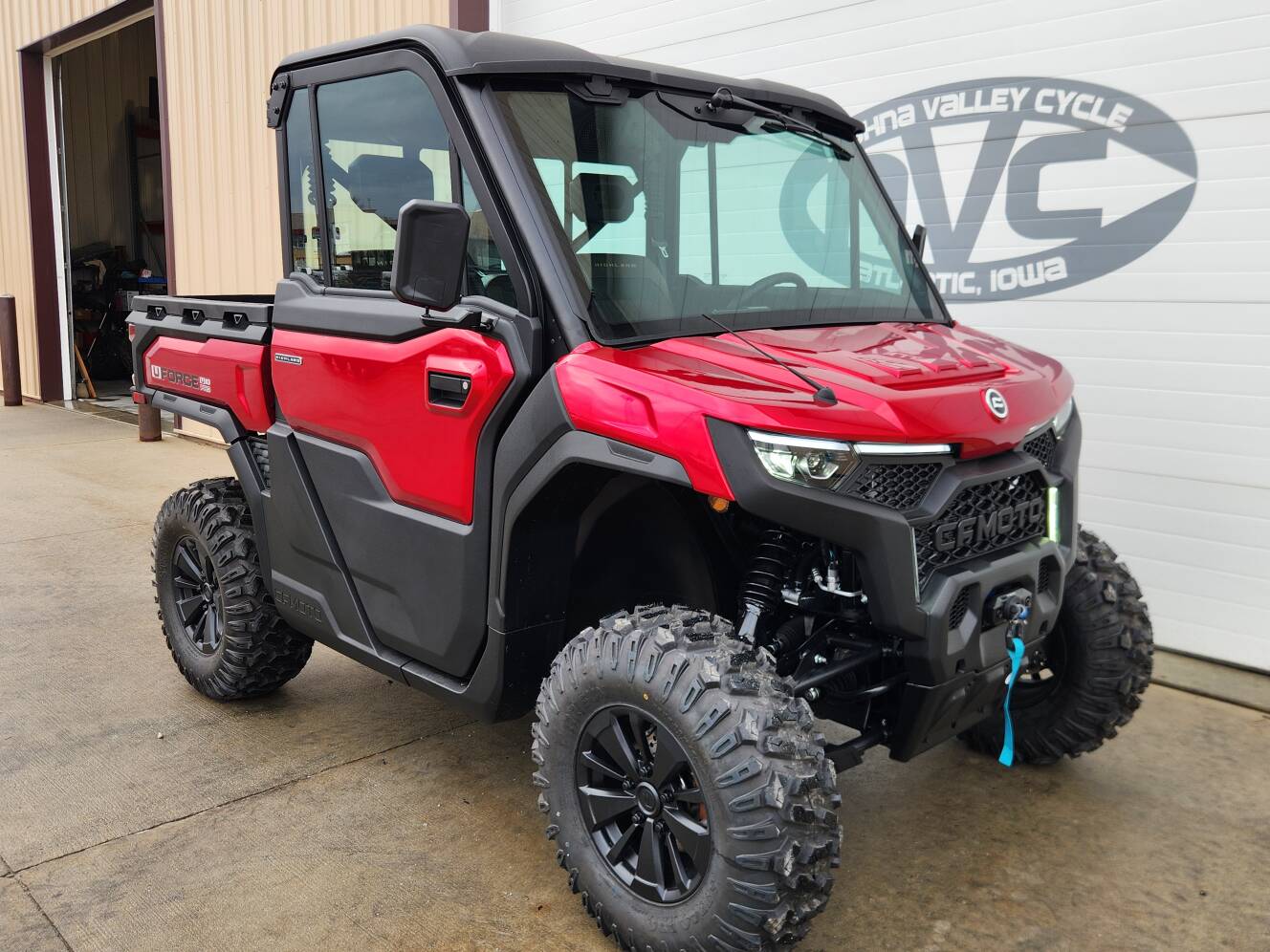 A photo of this 2026 CFMOTO UFORCE U10 Pro Highland