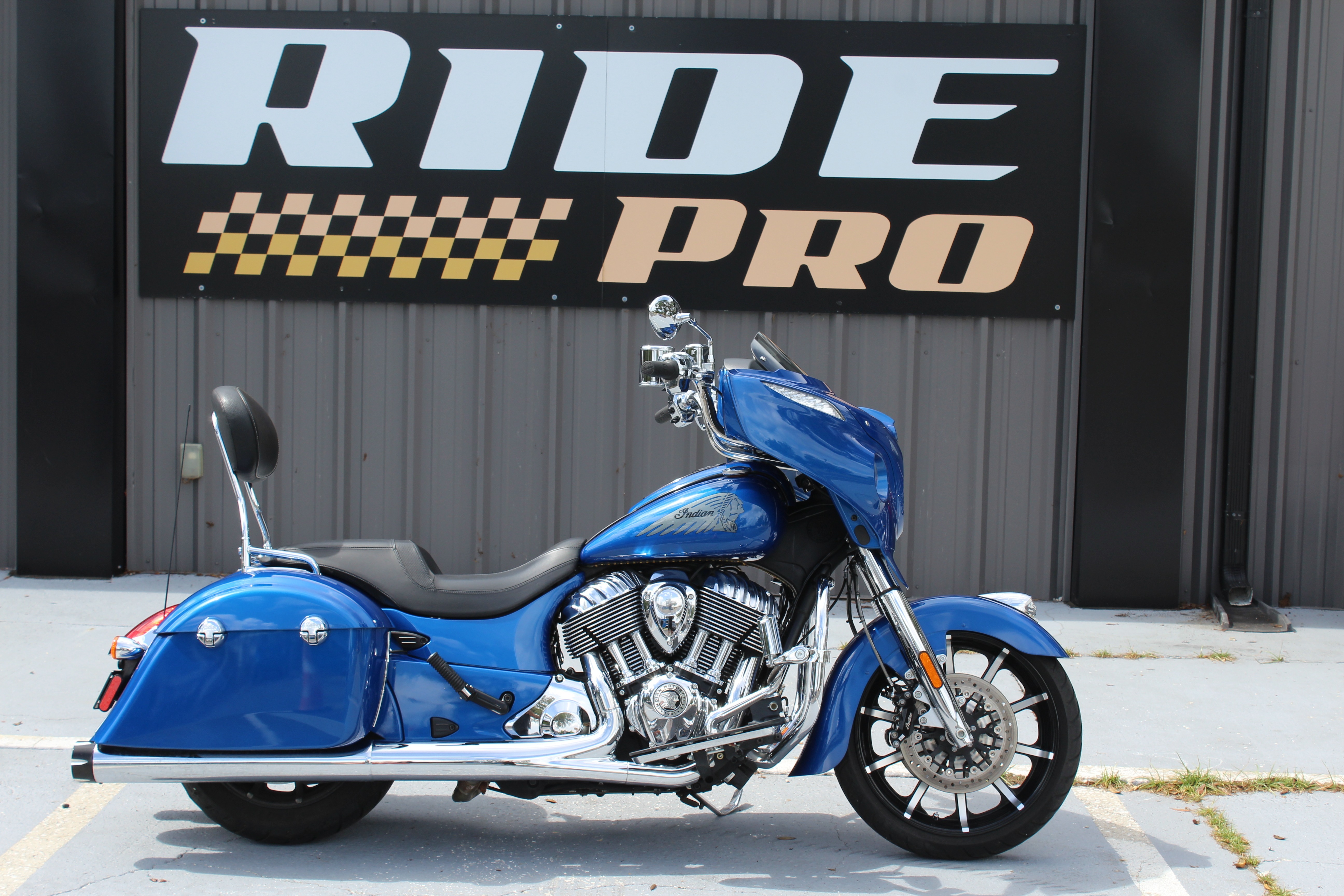 2018 Indian Motorcycle Chieftain® Limited ABS LIMITED in Brooksville, FL