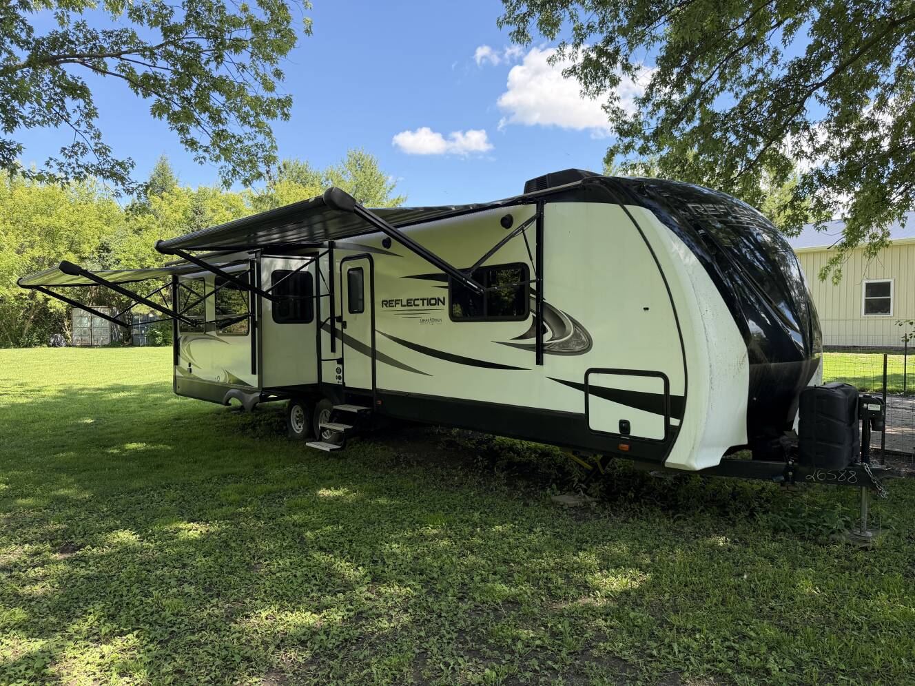 A photo of this 2020 Grand Design REFLECTION 315RLTS