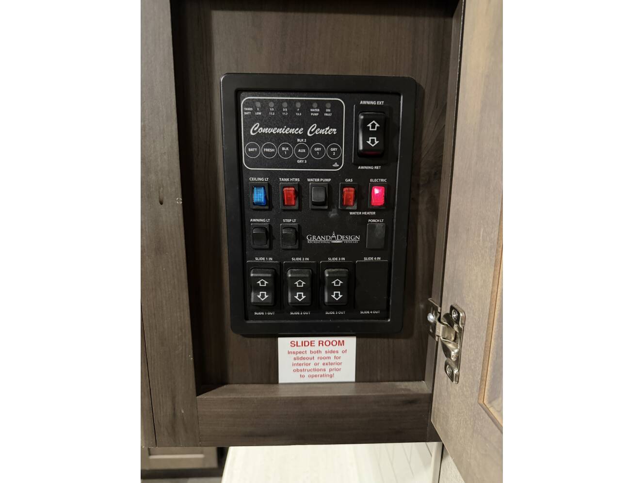 A photo of this 2020 Grand Design REFLECTION 315RLTS