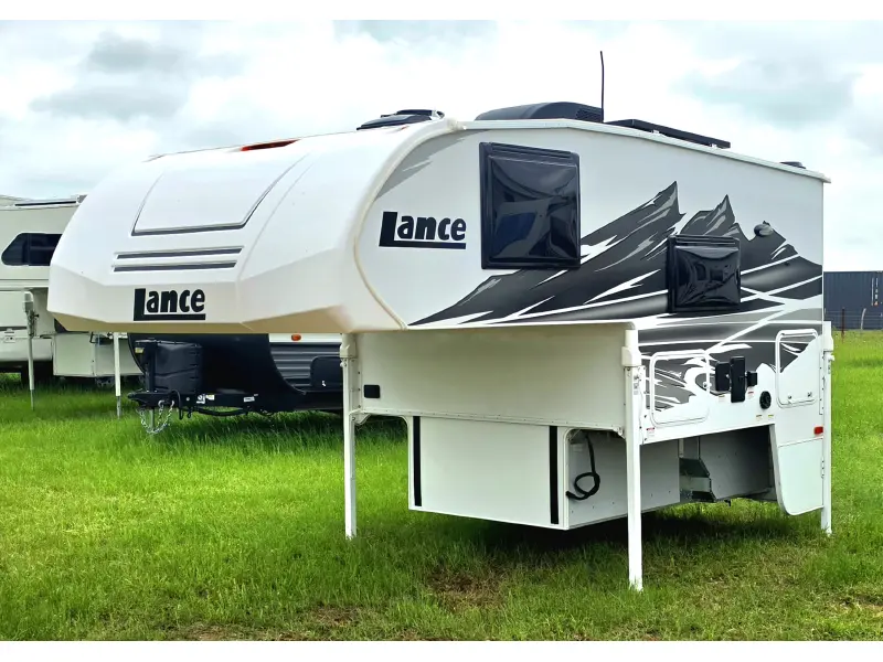 2026 Lance Lance 650
