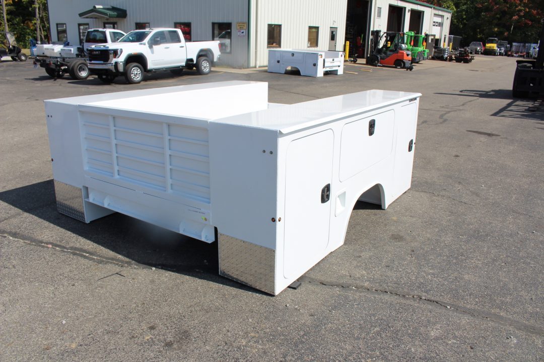 2026 DURAMAG SB-S-56U-STD-SRW in Newbury, OH
