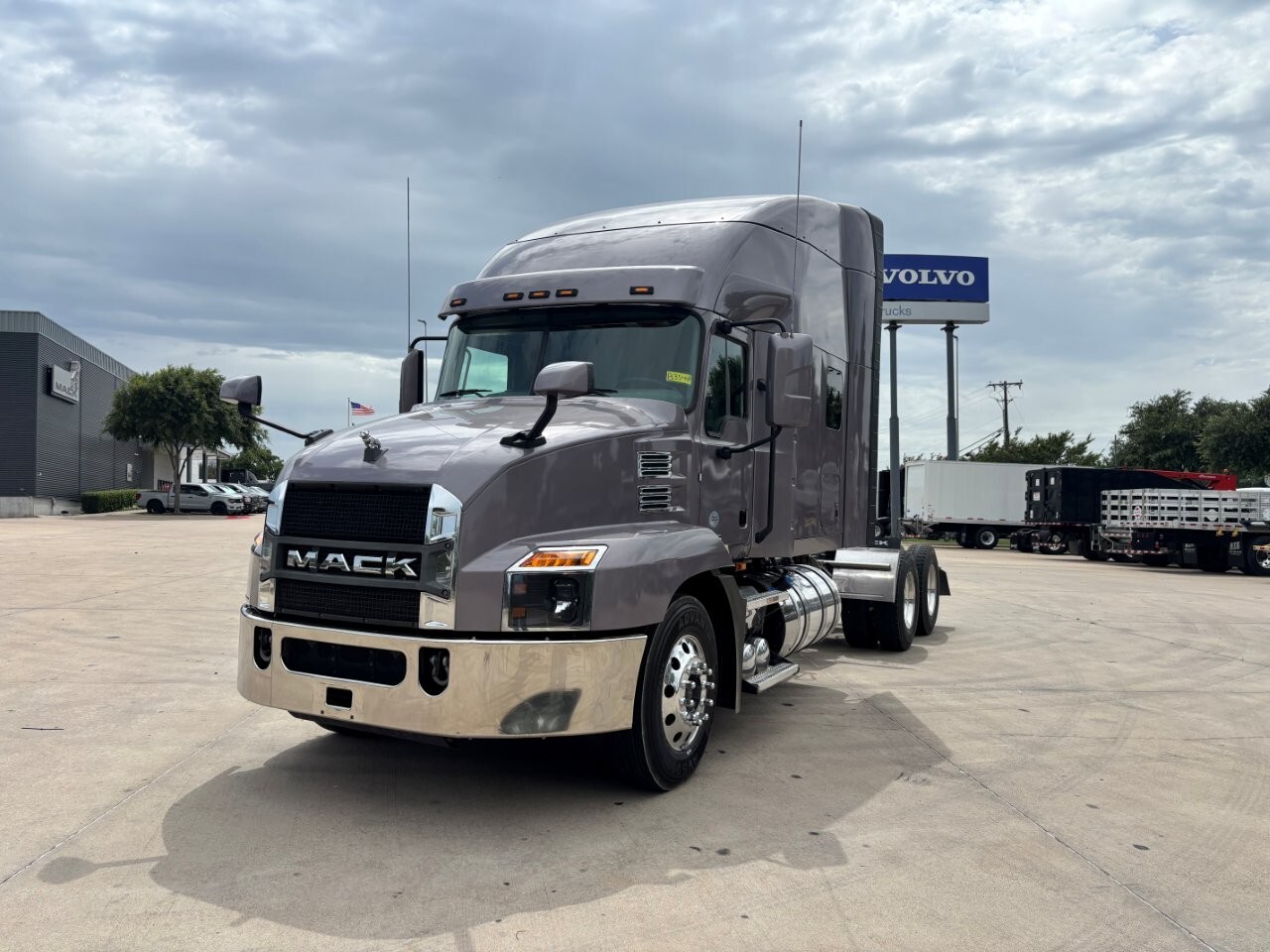 2023 MACK ANTHEM 64T in Dallas, TX