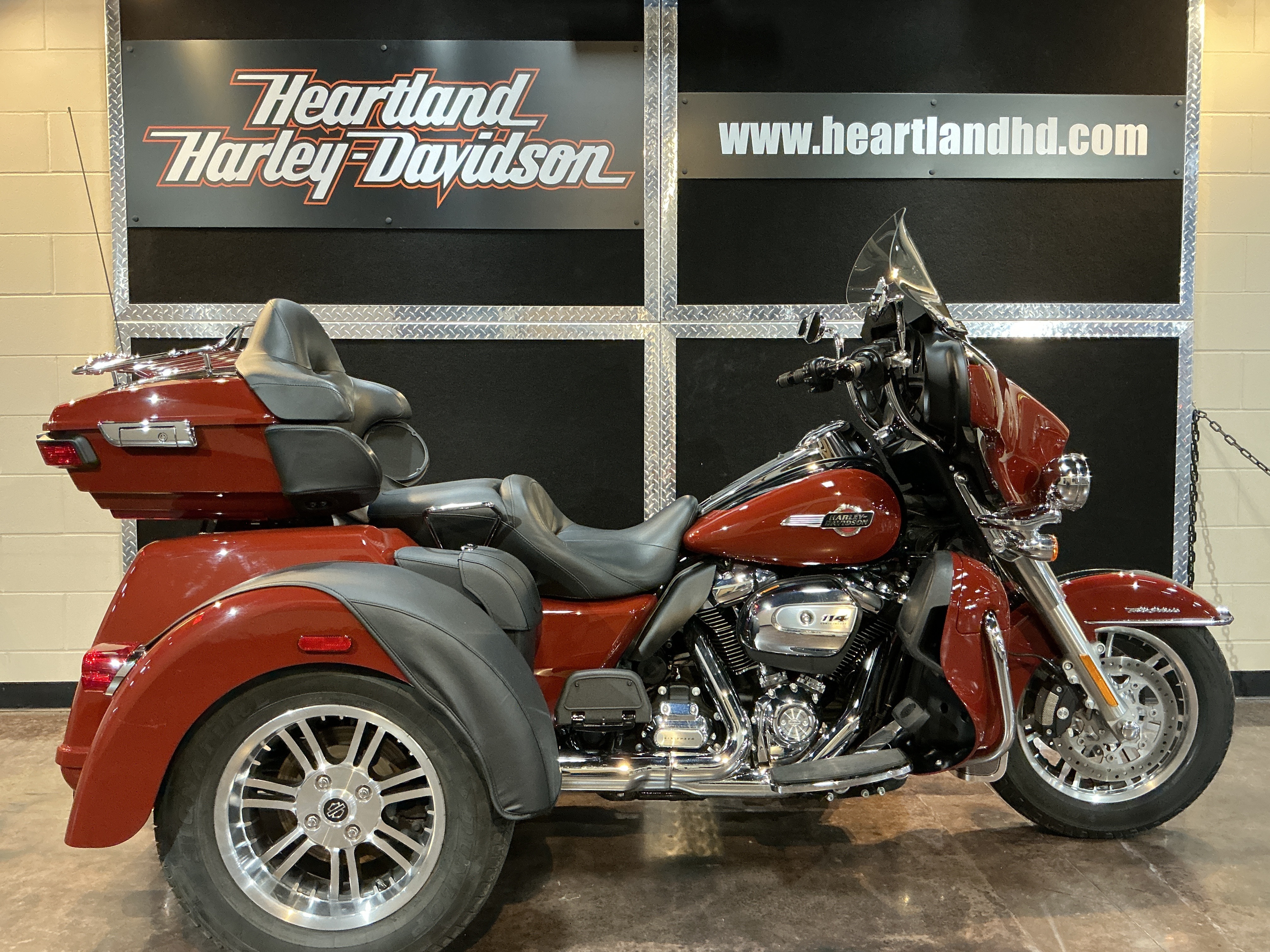 2024 Harley-Davidson Tri Glide® Ultra ULTRA CLASSIC in Burlington, IA