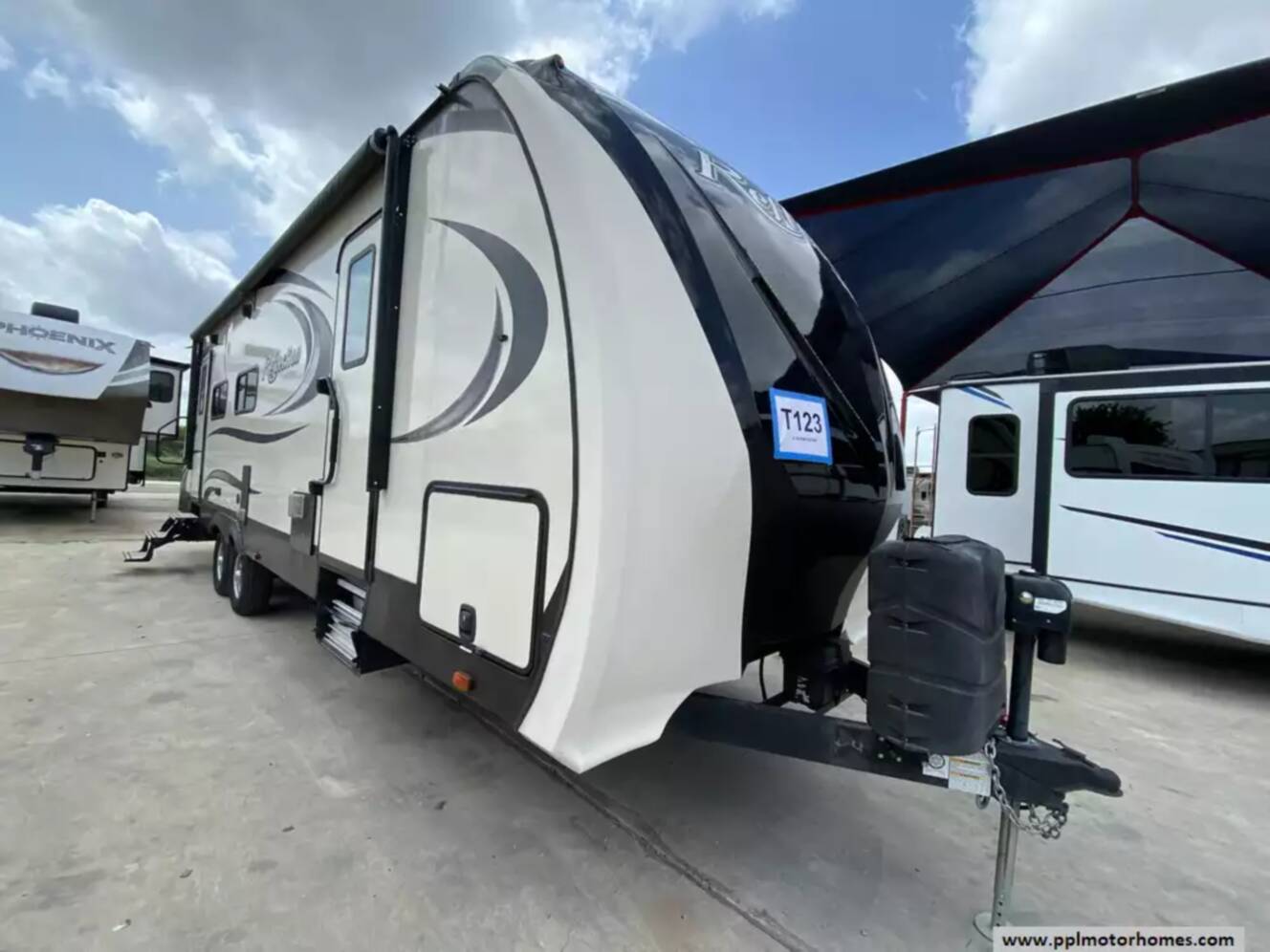 A photo of this 2019 Grand Design Reflection 287RLTS
