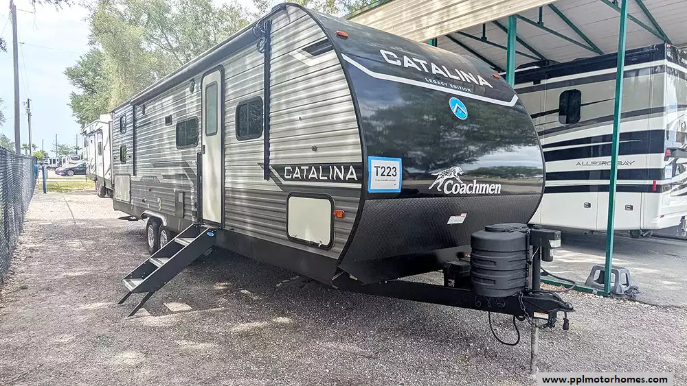 2024 Forest River Coachmen Catalina 293QBCK in summerfield FL