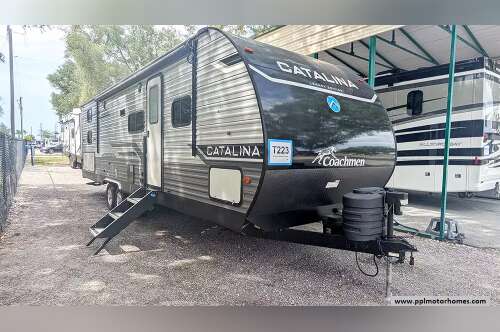2024 Forest River Coachmen Catalina 293QBCK in summerfield FL