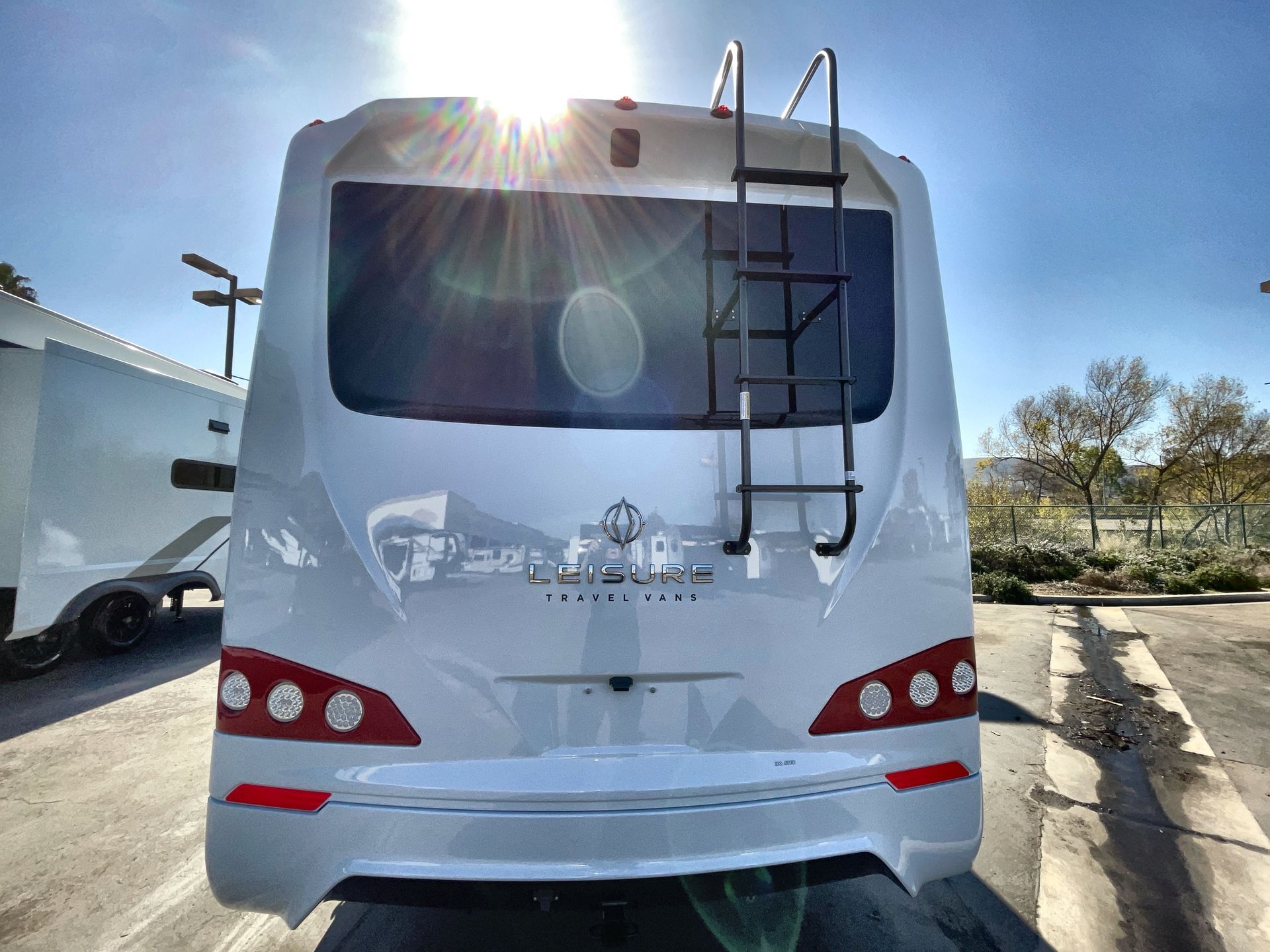 2026 Leisure Travel Vans Unity U24CB in bakersfield CA