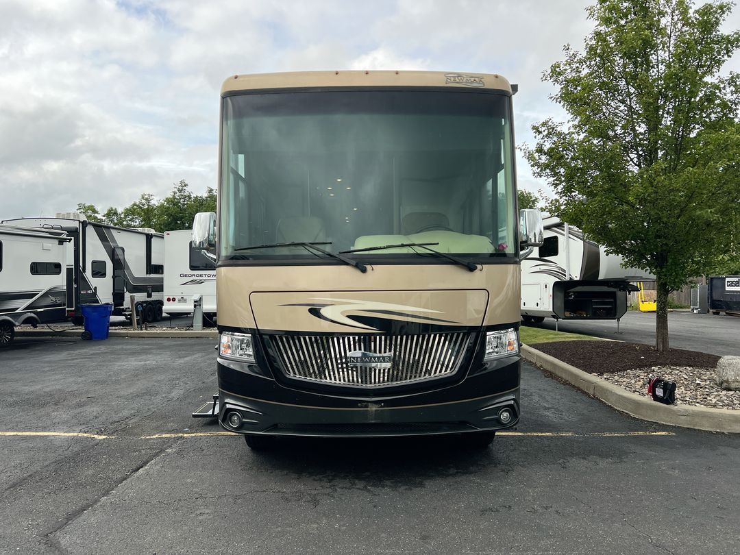 2015 Newmar Canyon Star 3914 in latham NY