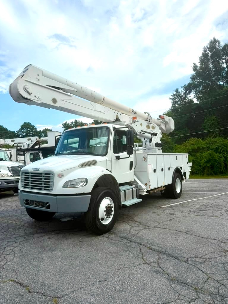 2016 FREIGHTLINER BUSINESS CLASS M2 106 in Marietta, GA