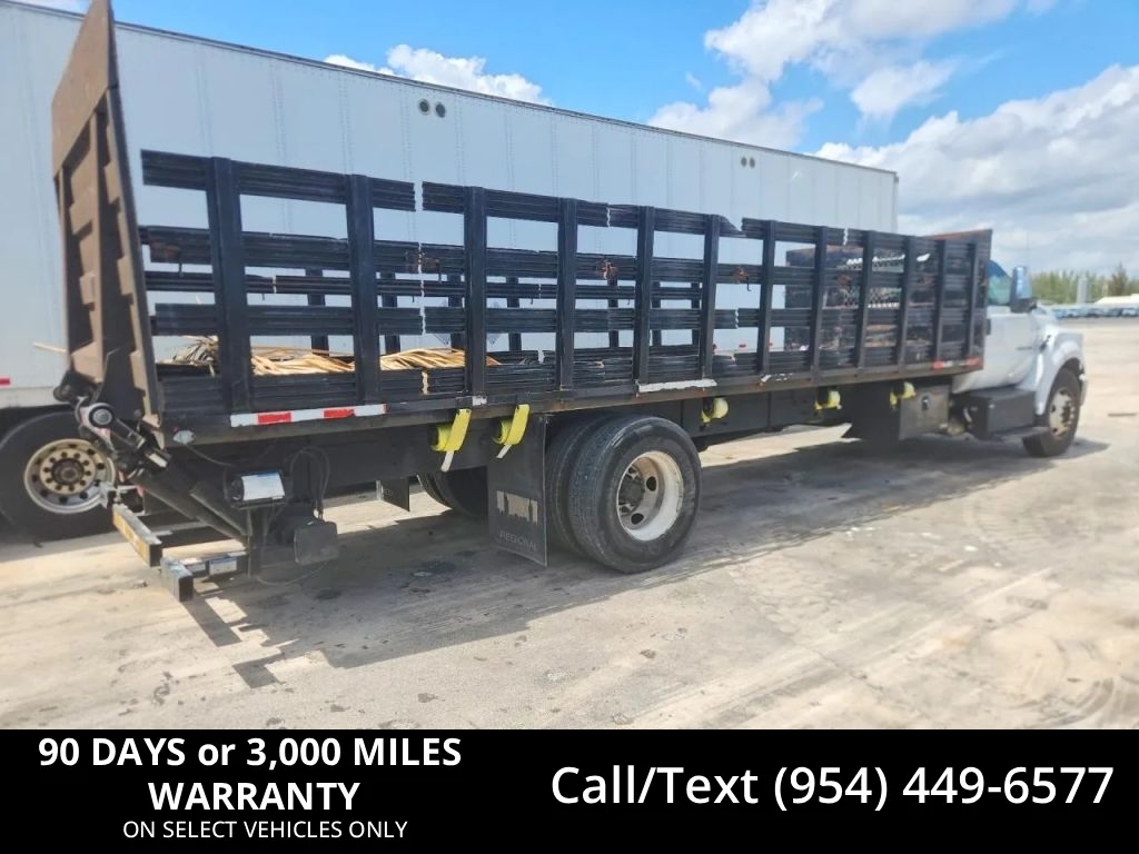 2019 FORD F650 in Miami, FL