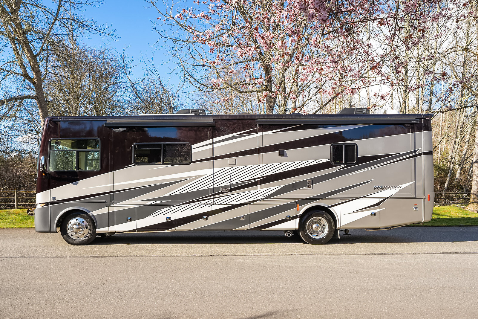 2022 Tiffin Motorhomes ALLEGRO OPEN ROAD 34PA RV