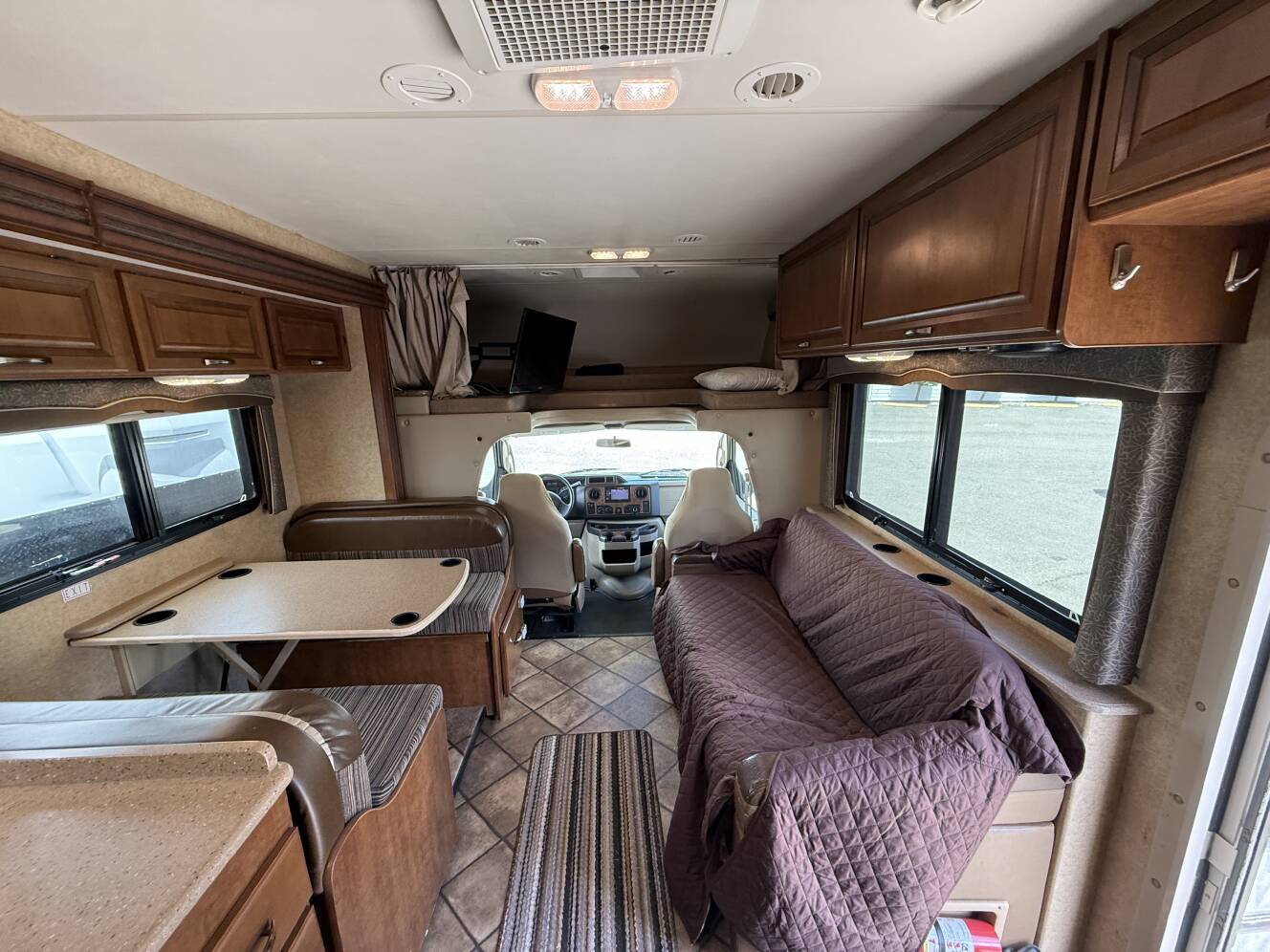A photo of this 2014 Thor Motor Coach CHATEAU 31E