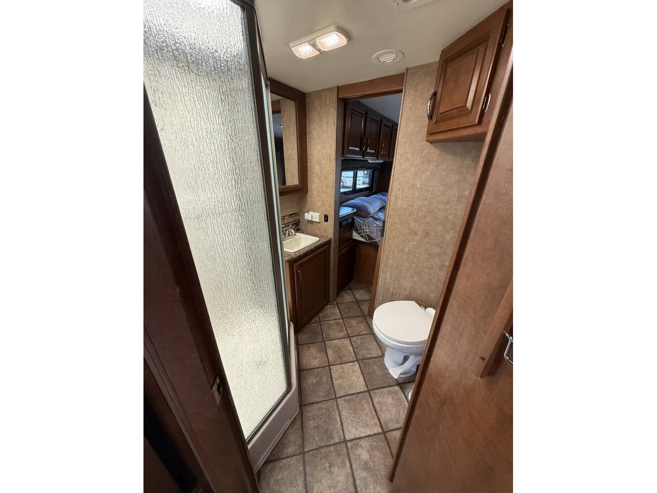A photo of this 2014 Thor Motor Coach CHATEAU 31E