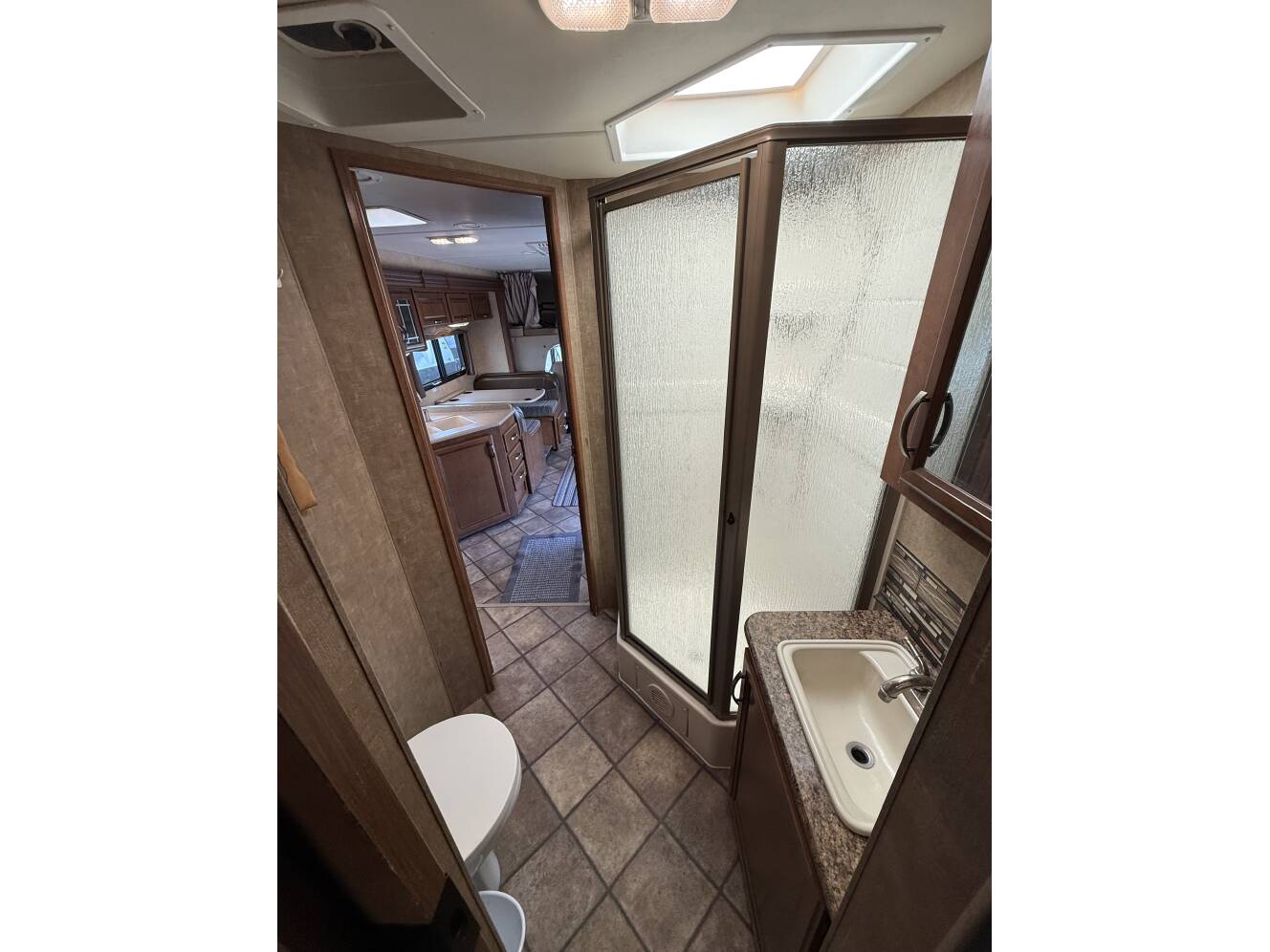 A photo of this 2014 Thor Motor Coach CHATEAU 31E