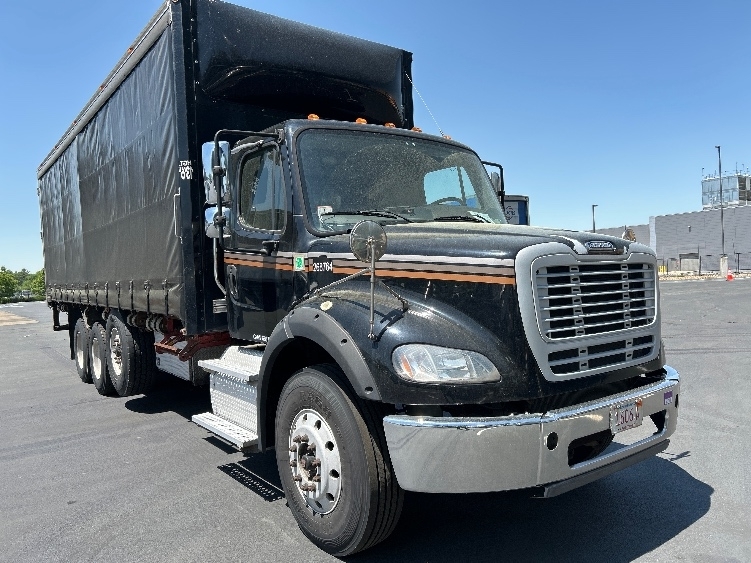 2019 Freightliner M211284S in Norton, MA
