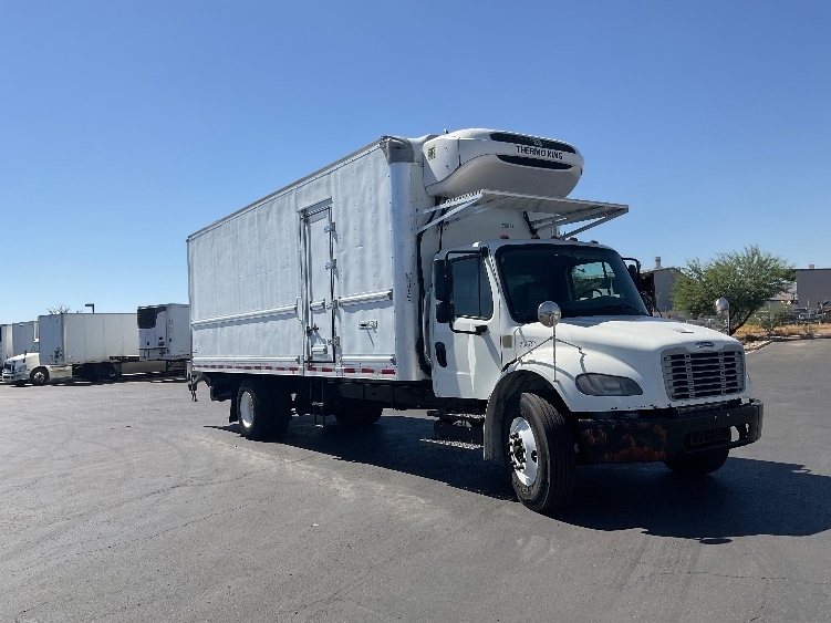 2020 FREIGHTLINER BUSINESS CLASS M2 106 in Phoenix, AZ
