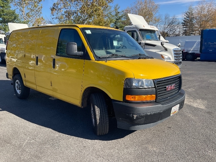 2022 GMC SAVANA in Capitol Heights, MD