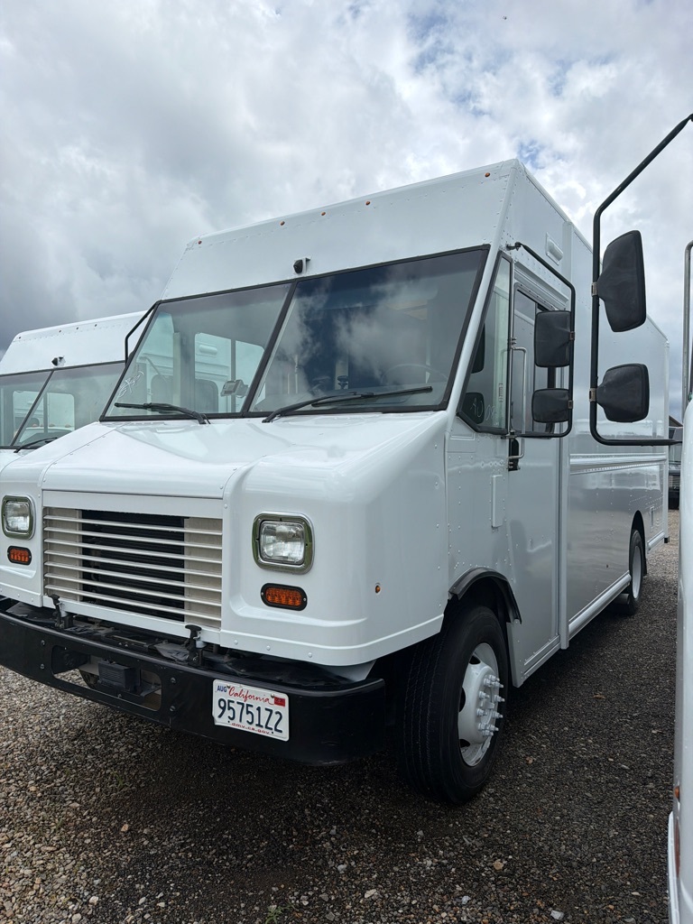 2020 FORD F59 in Madison, AL