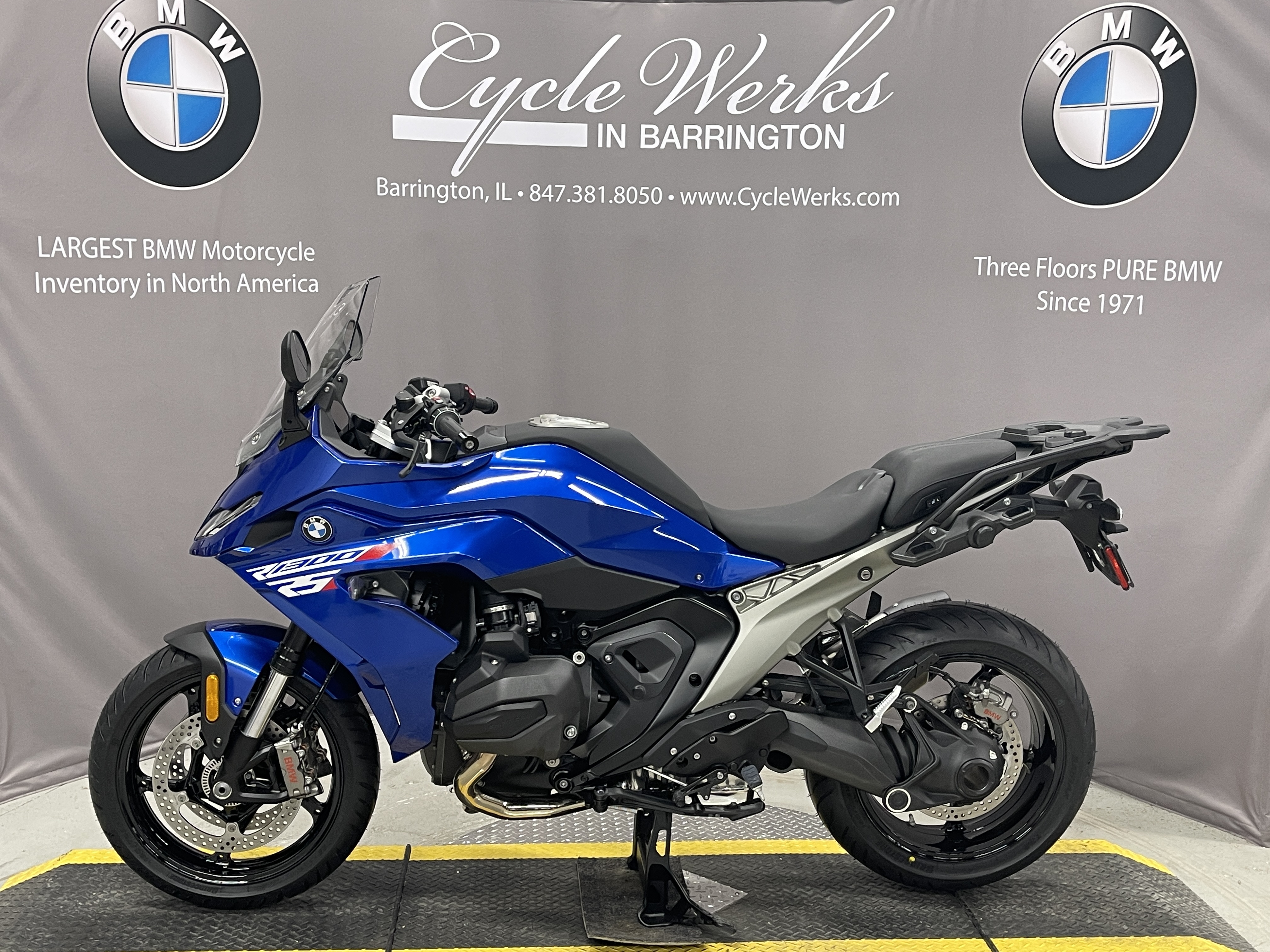2026 BMW R 1300 RS in Barrington, IL