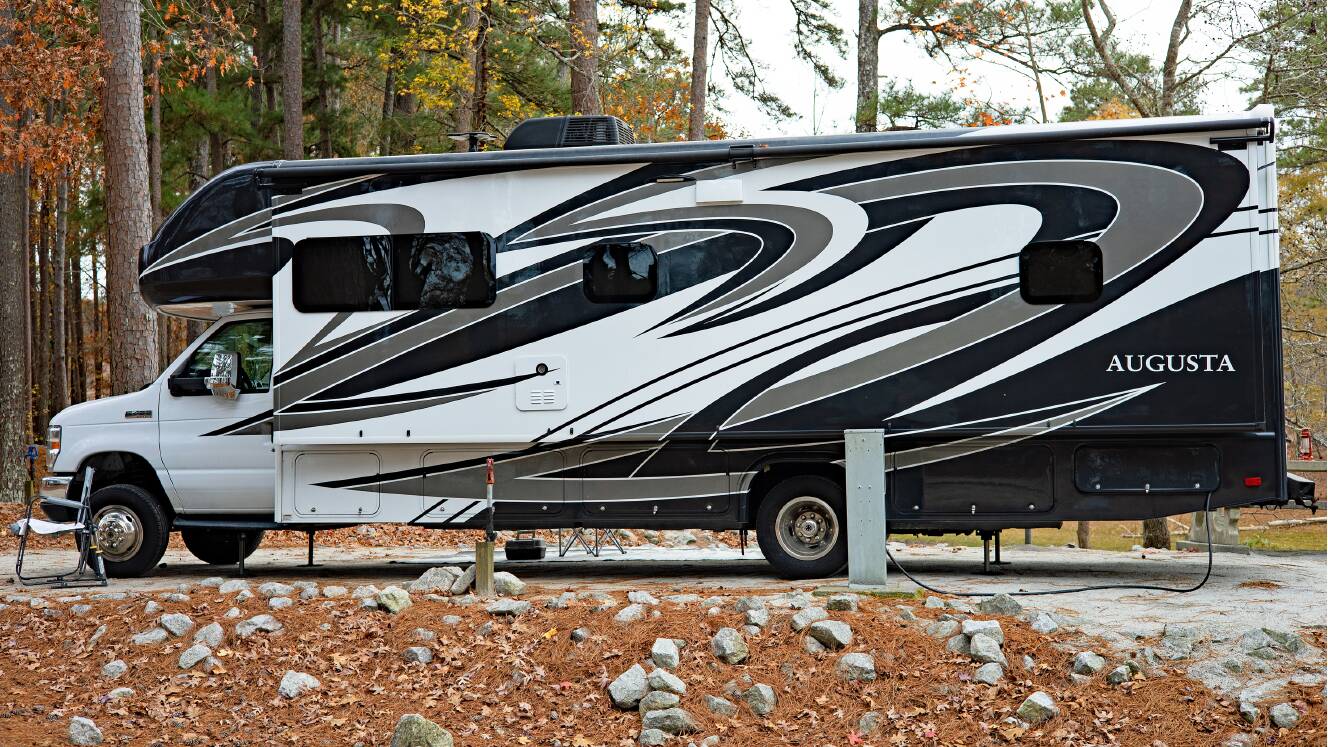 A photo of this 2019 Holiday Rambler AUGUSTA 30F
