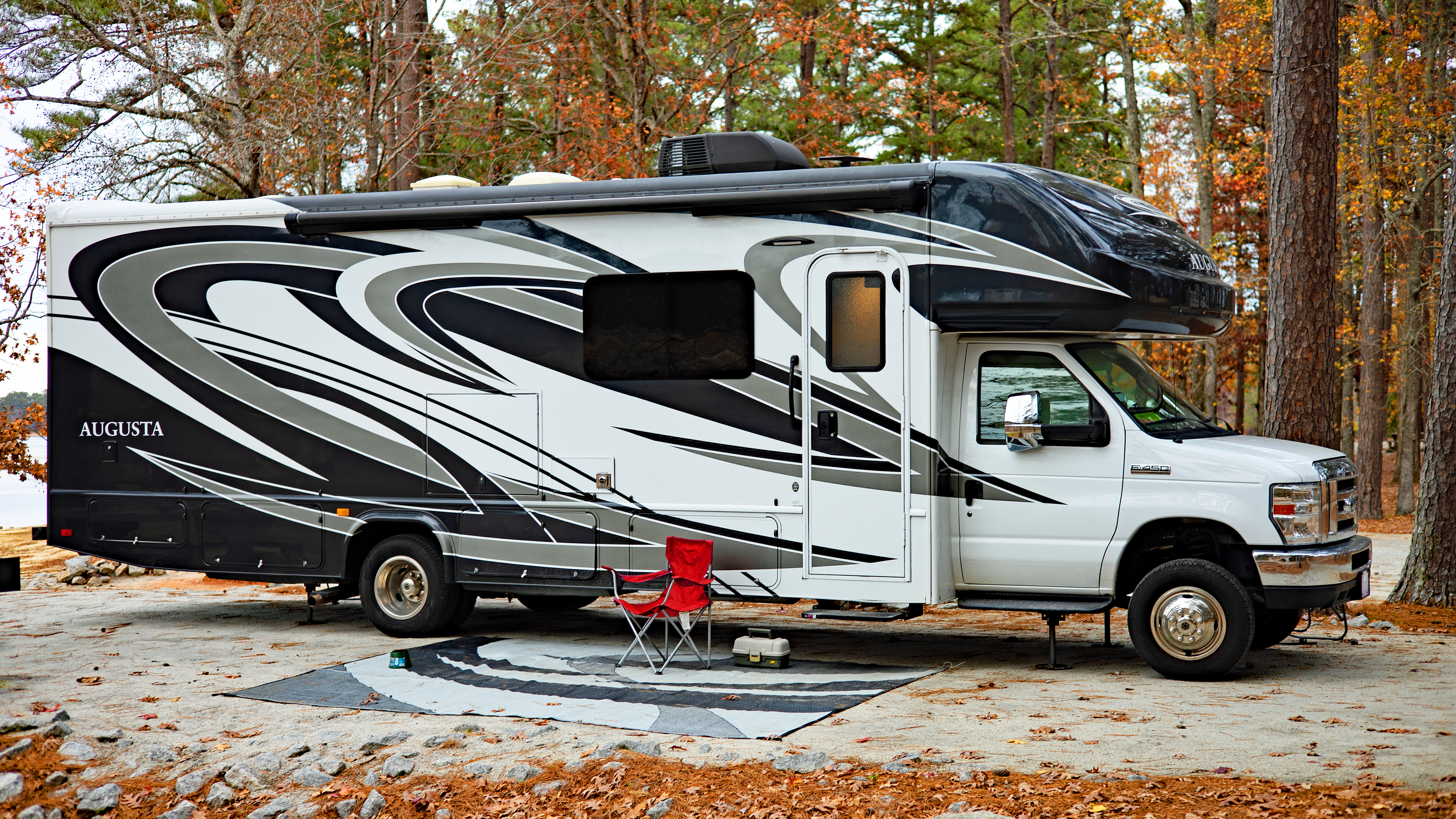 2019 Holiday Rambler AUGUSTA 30F RV