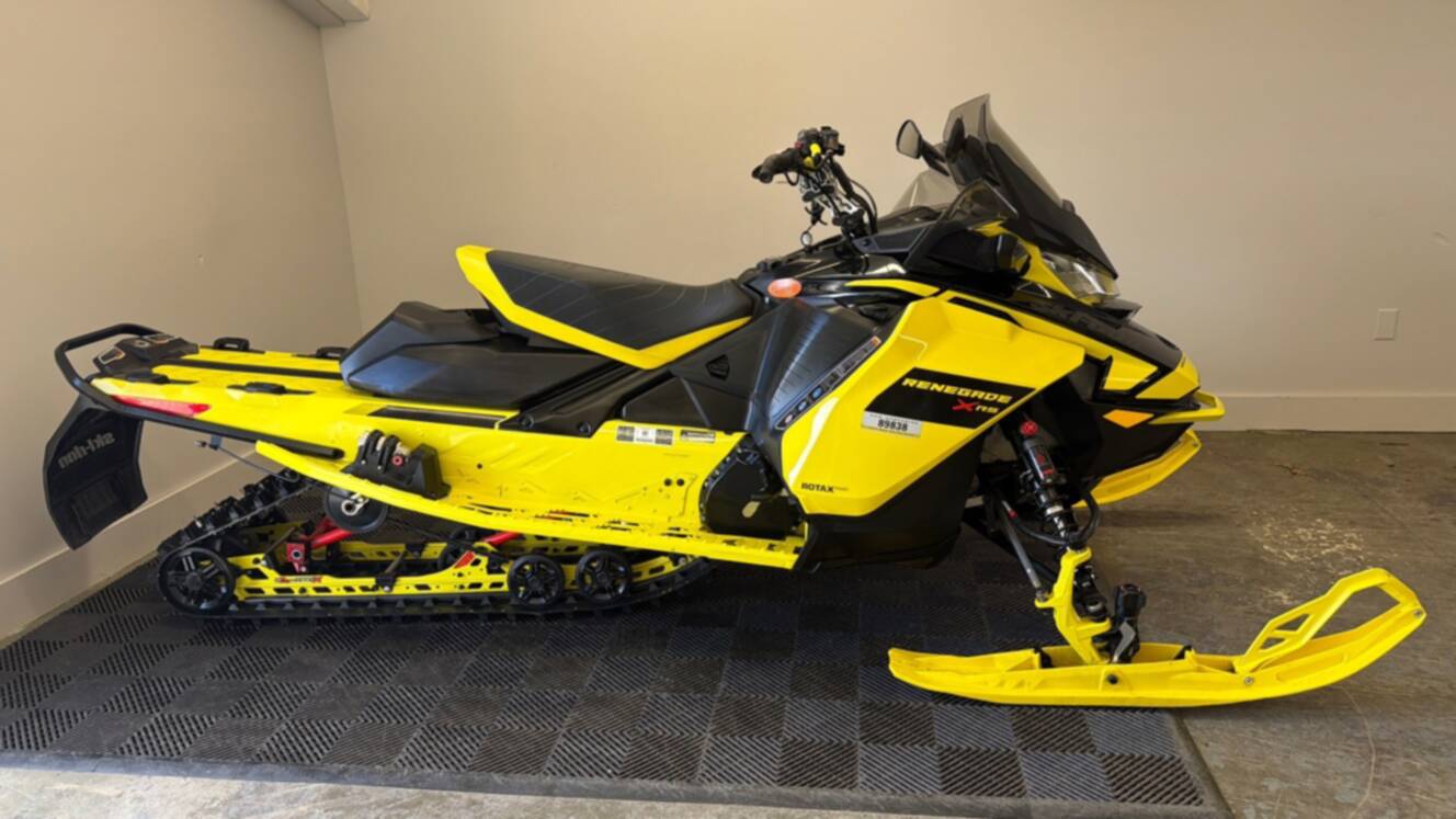 A photo of this 2021 Ski-Doo RENEGADE X-RS 850 E-TEC