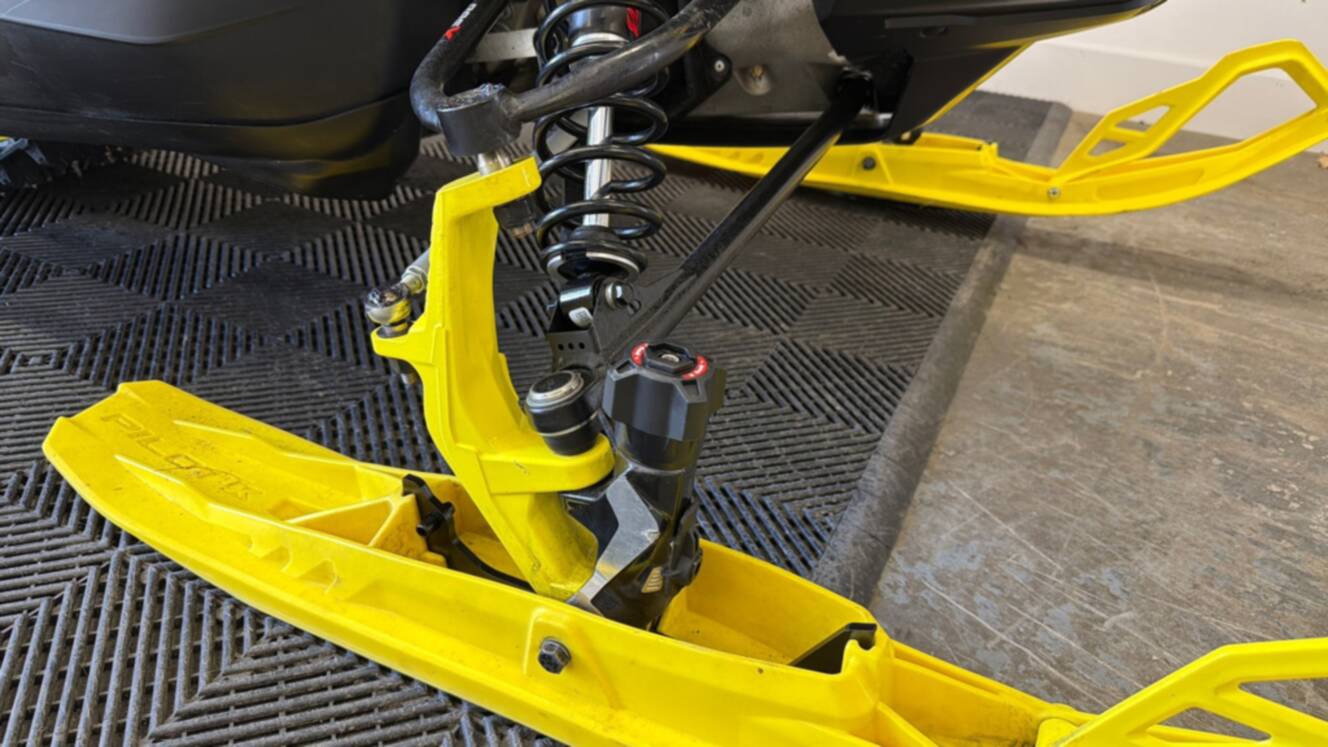 A photo of this 2021 Ski-Doo RENEGADE X-RS 850 E-TEC