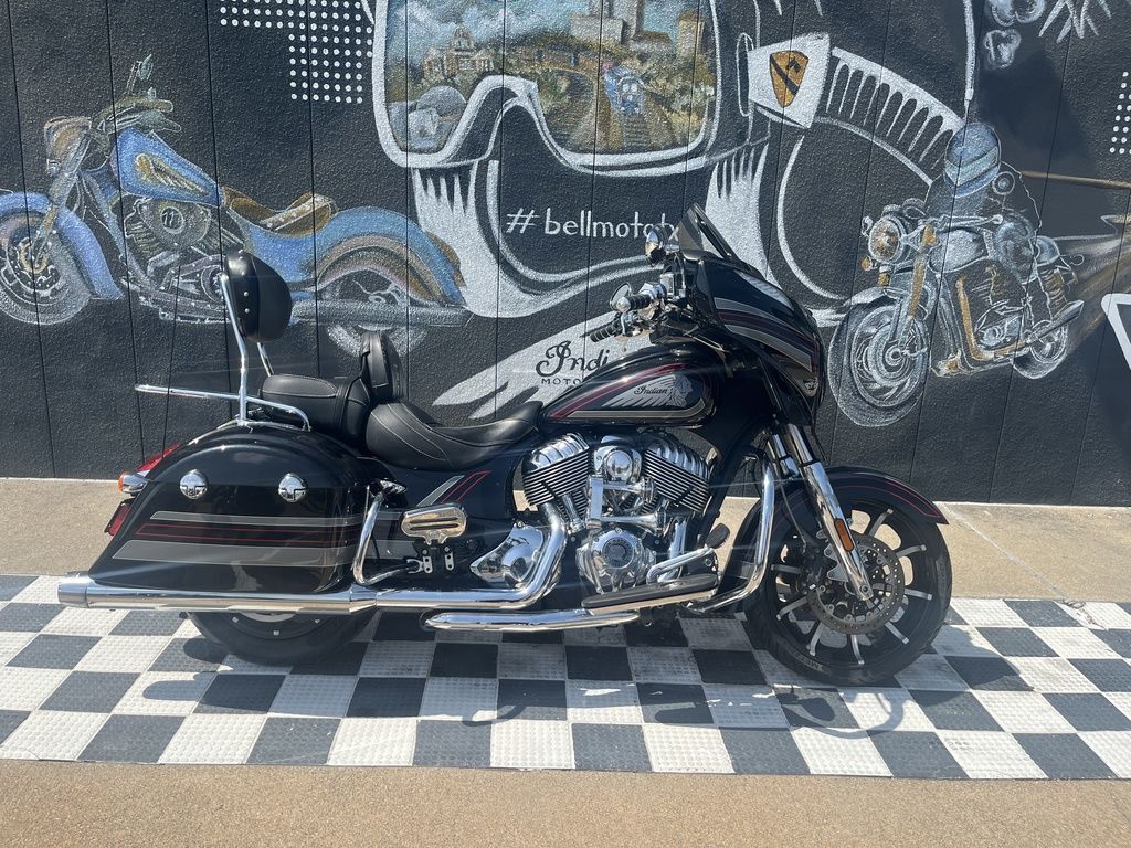 2018 Indian Motorcycle® Chieftain® Limited ABS Thunder Black Pearl with Graphi LIMITED in Temple, TX