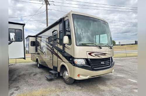 2013 Newmar Bay Star 3124 in weatherford TX