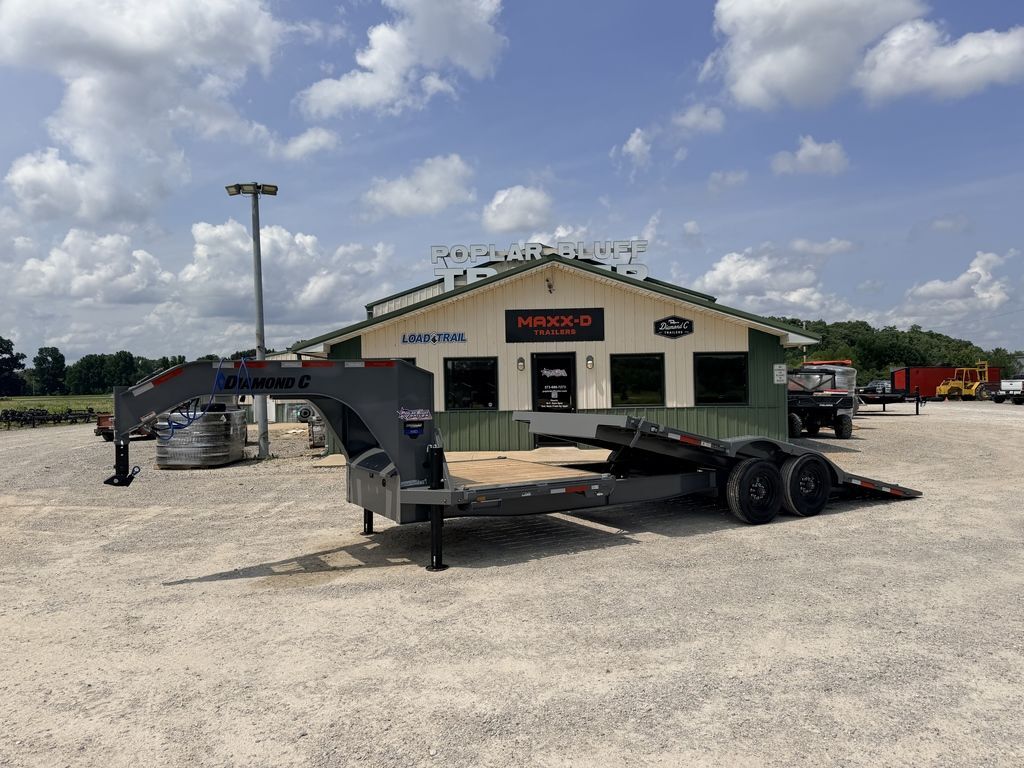 2026 DIAMOND C HXD210GN 24' x 102" Gooseneck Tilt 23k Gravity & Power in Poplar Bluff, MO