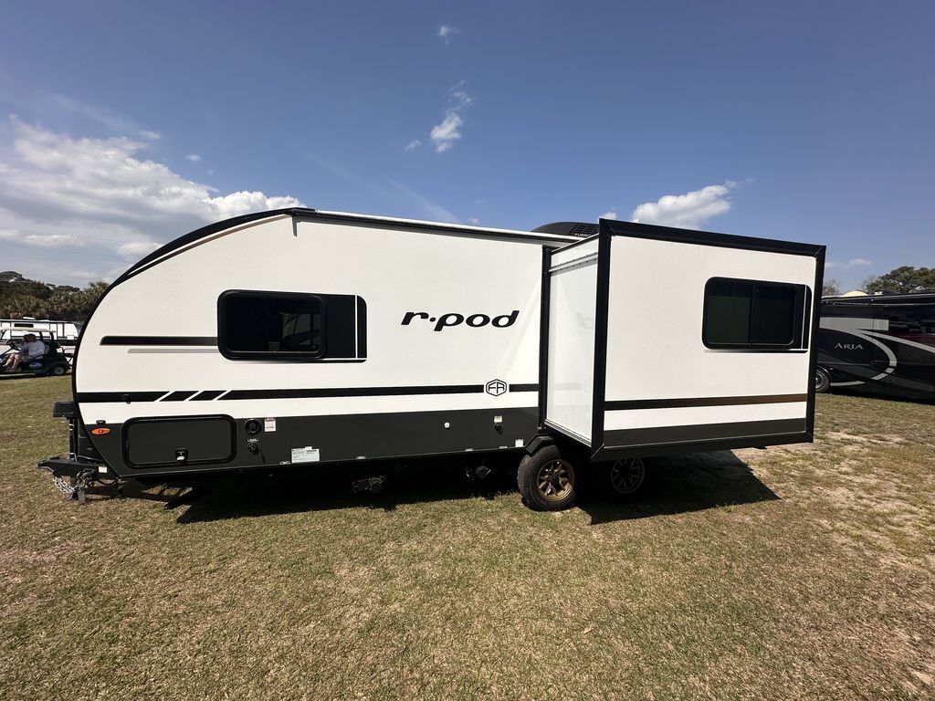 2025 Forest River R-POD 198 in newport NC