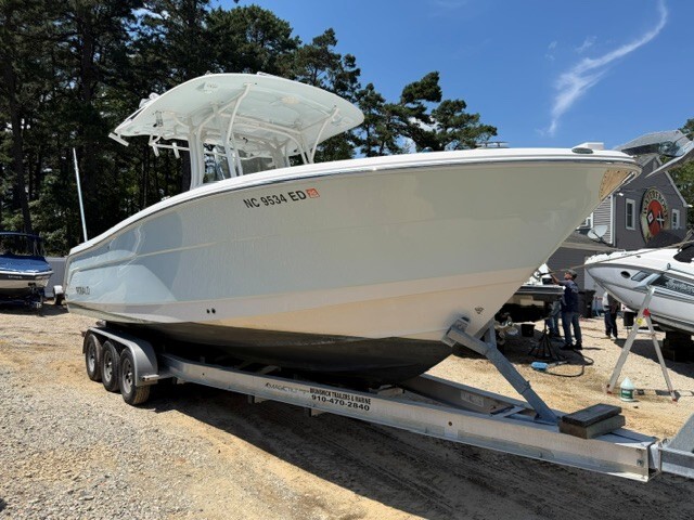 2016 Robalo R300 in brick NJ