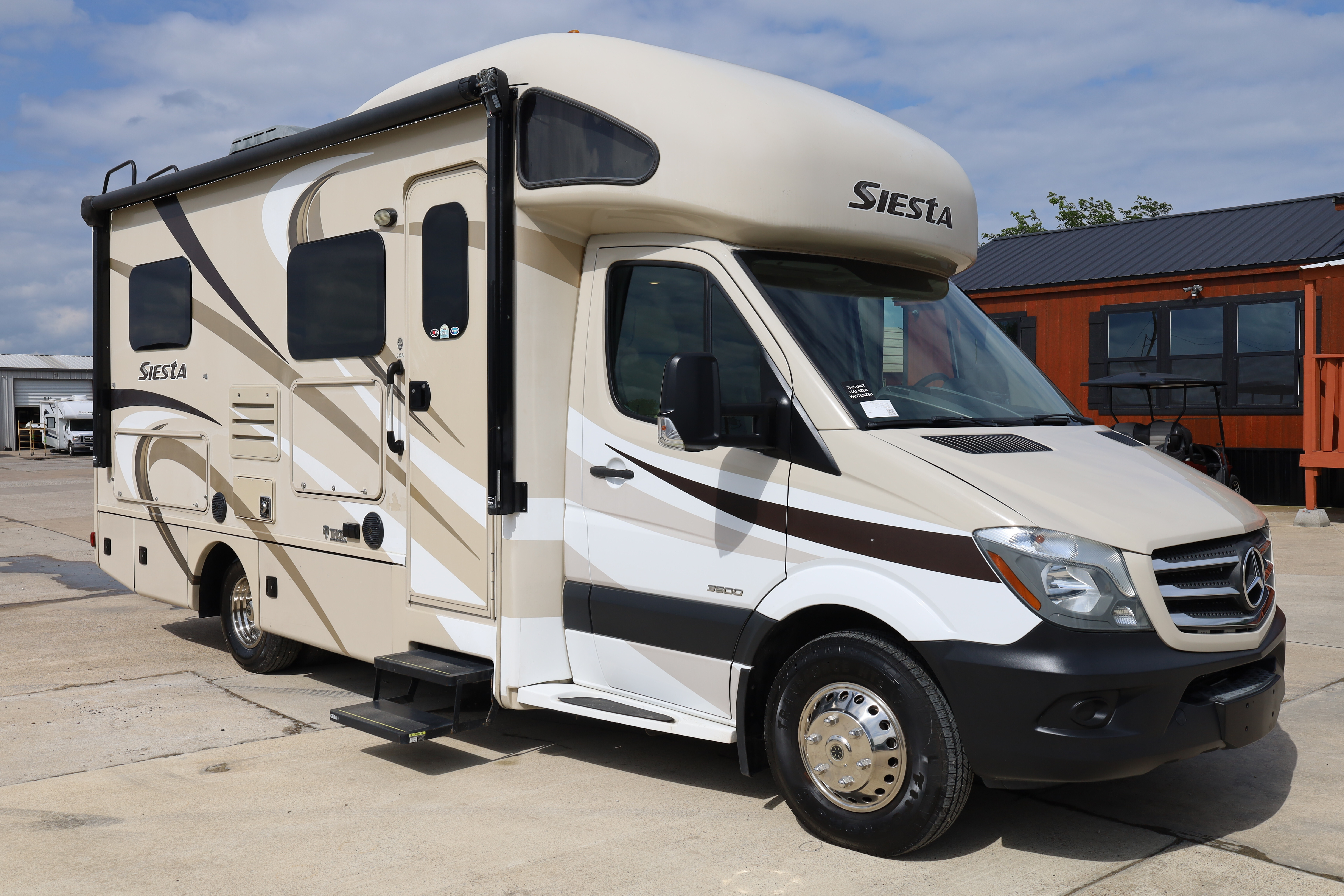 2015 Thor Motor Coach Siesta Sprinter 24ST in royse city TX