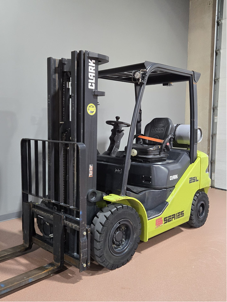 2021 Clark Material Handling Company S25CL in Bristol, PA