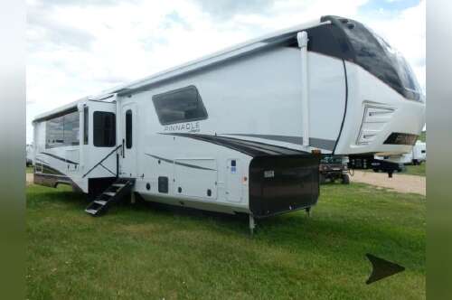 2027 Jayco Pinnacle 38FBRK in piedmont SD