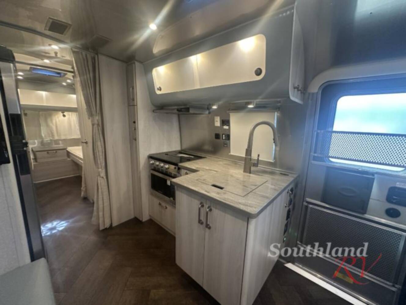 A photo of this 2023 Airstream International 25FB Twin