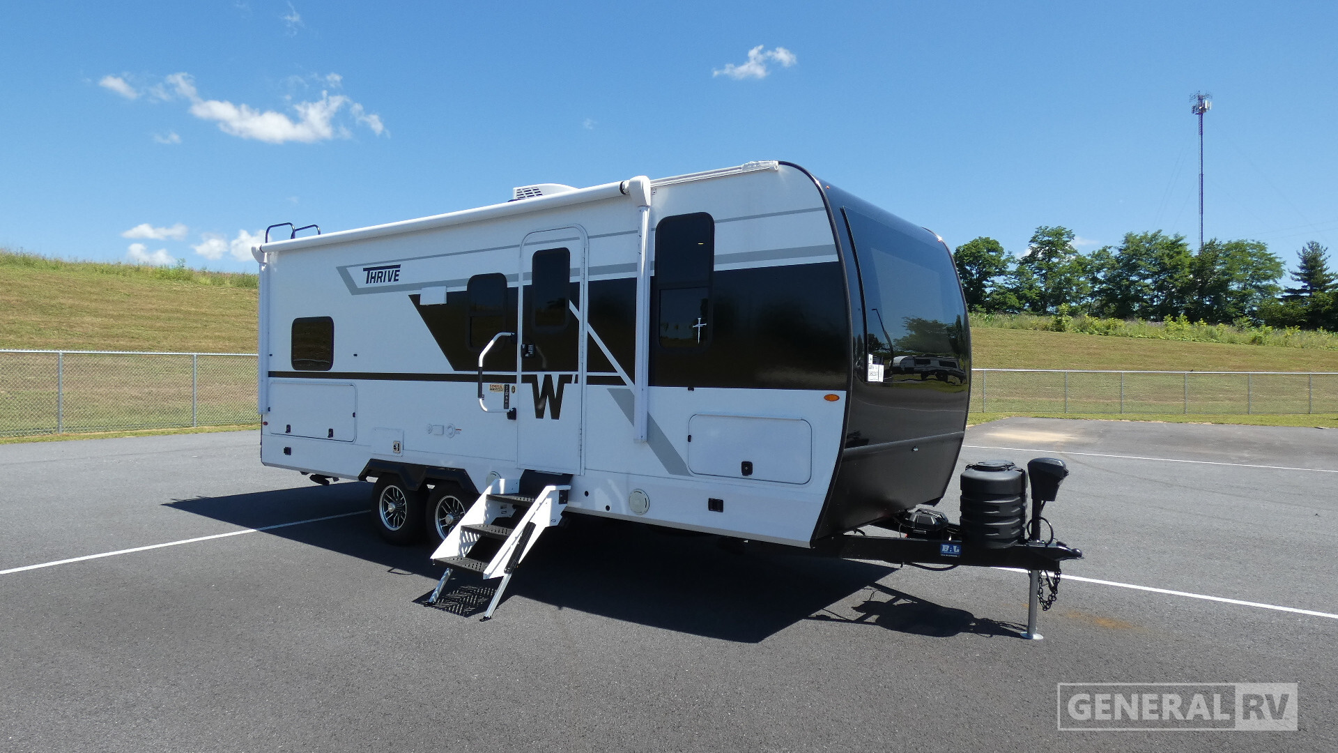 2026 Winnebago THRIVE 22MBH RV