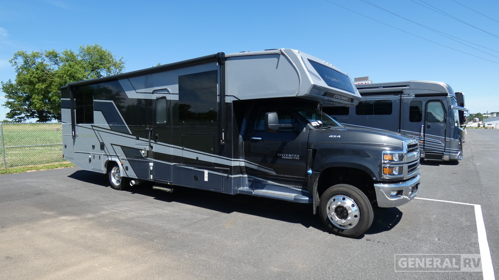 2026 Coachmen ENTOURAGE 320LV in elizabetown PA
