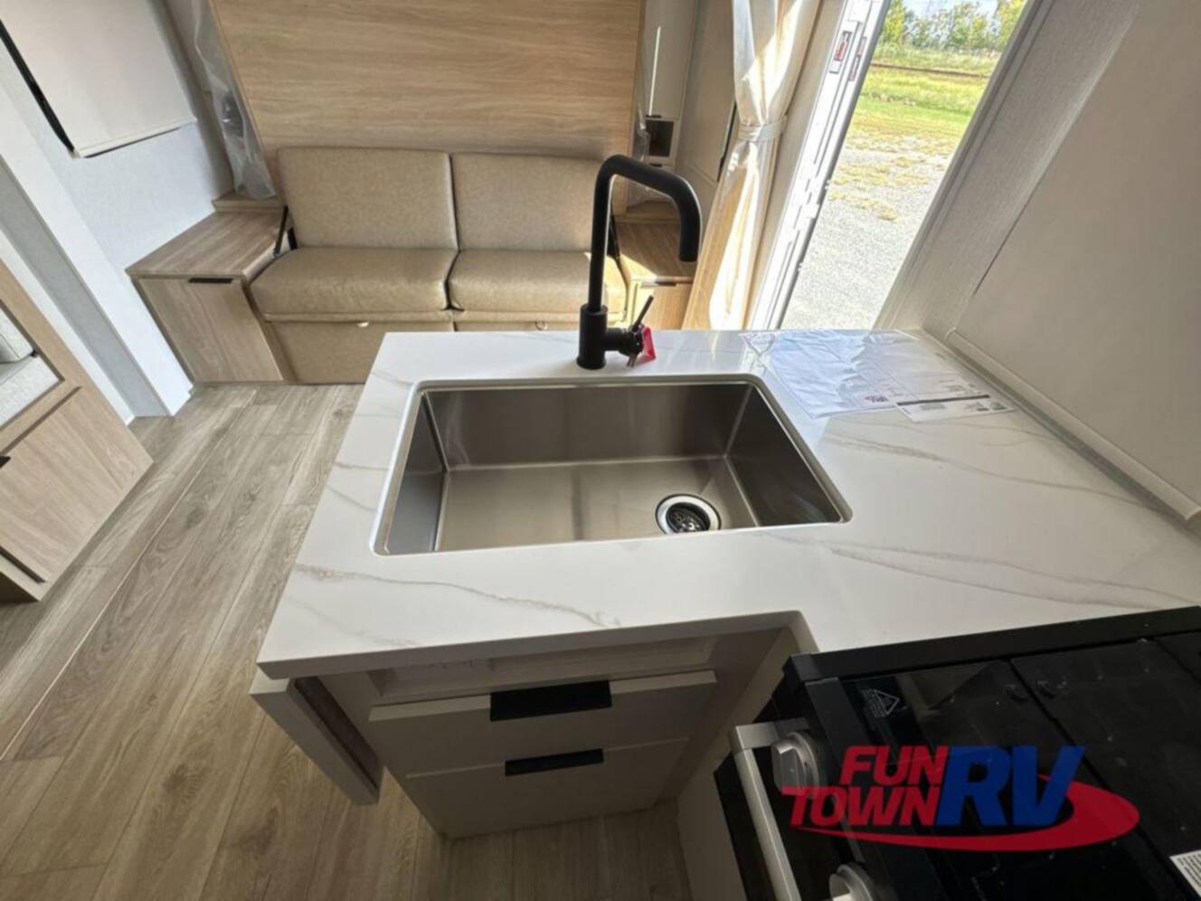 A photo of this 2026 Winnebago Thrive 22MBH